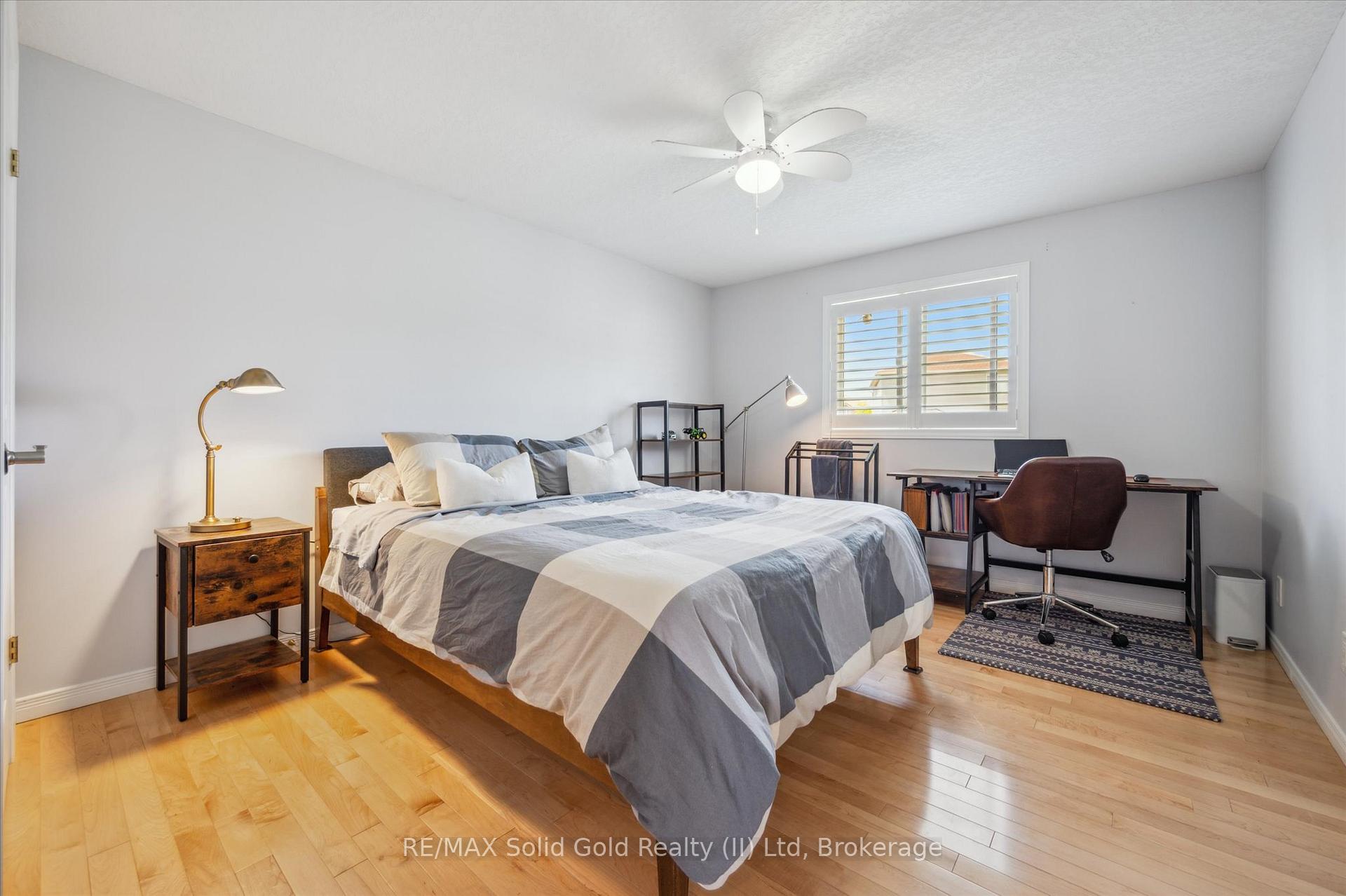 Photo 21 of 217 Laurel Springs Court, Kitchener, Highland West — HOMEH