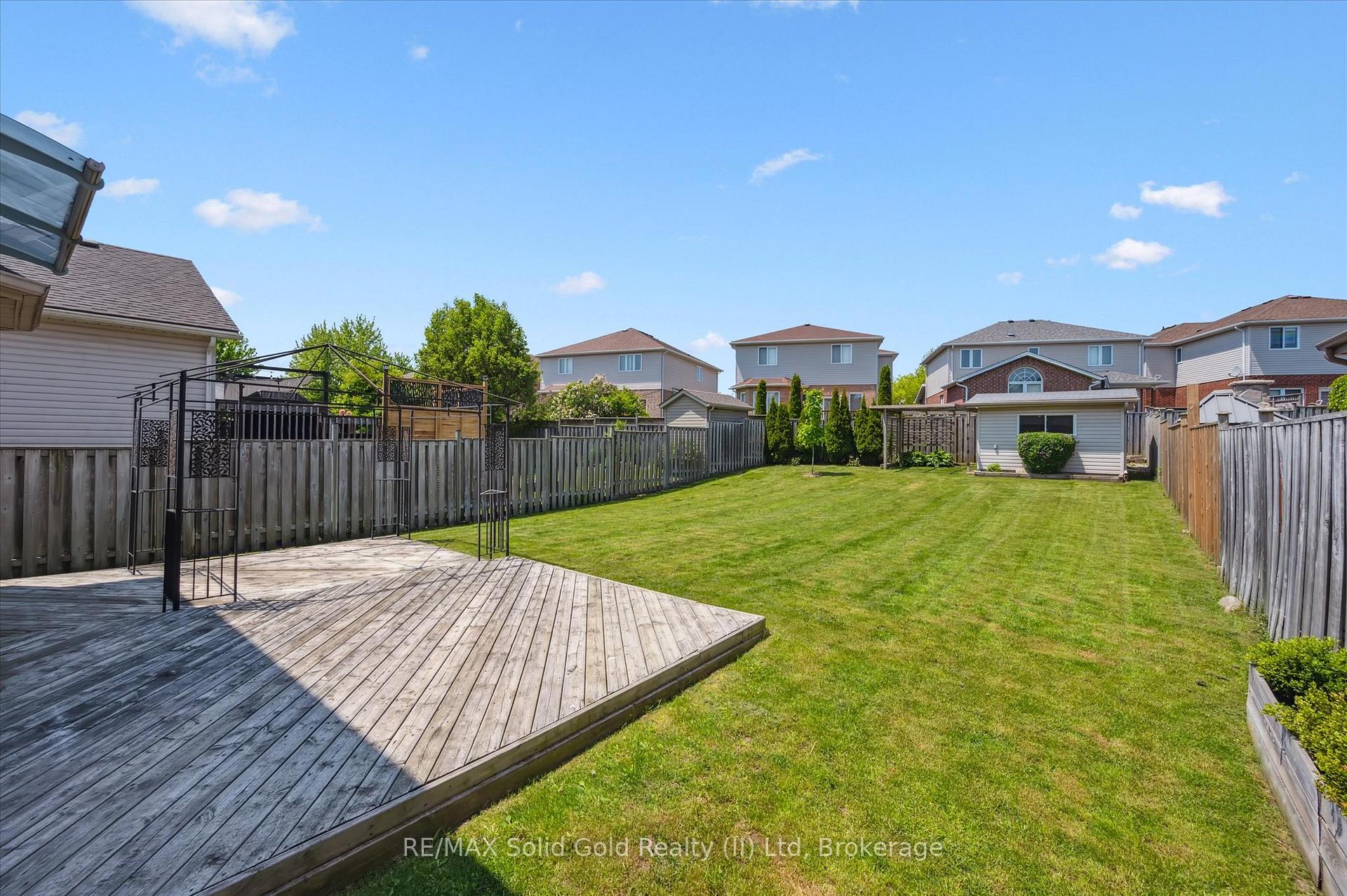 Photo 35 of 217 Laurel Springs Court, Kitchener, Highland West — HOMEH