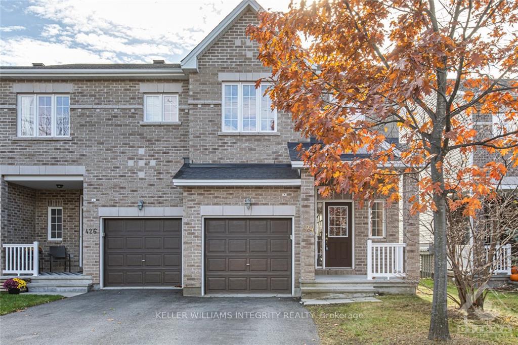 Photo 1 of 424 Foxhall Way, Ottawa, Kanata - Bridlewood — HOMEH