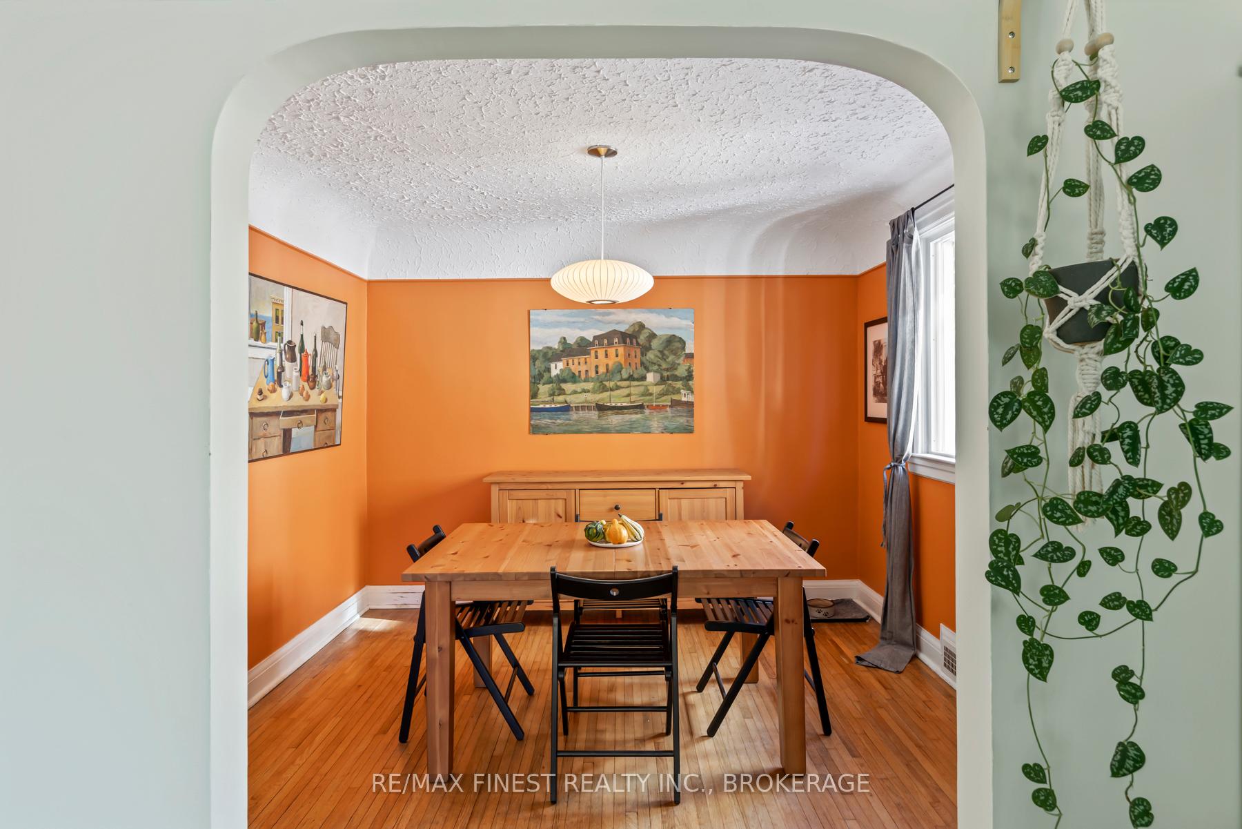 Photo 10 of 454 College Street, Kingston, Central City East — HOMEH