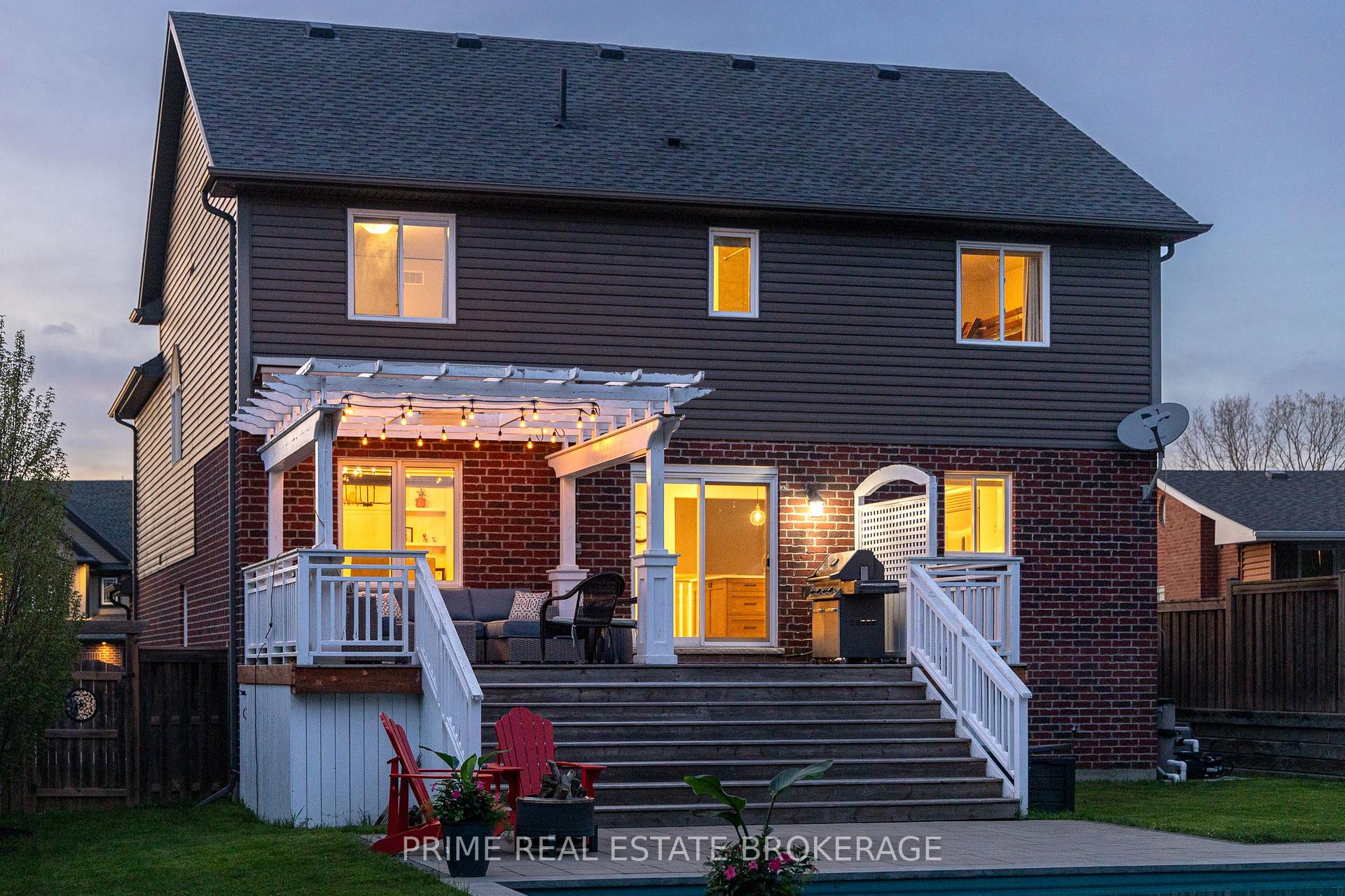 Photo 5 of 32 Valleyview Crescent, Middlesex Centre, Komoka — HOMEH