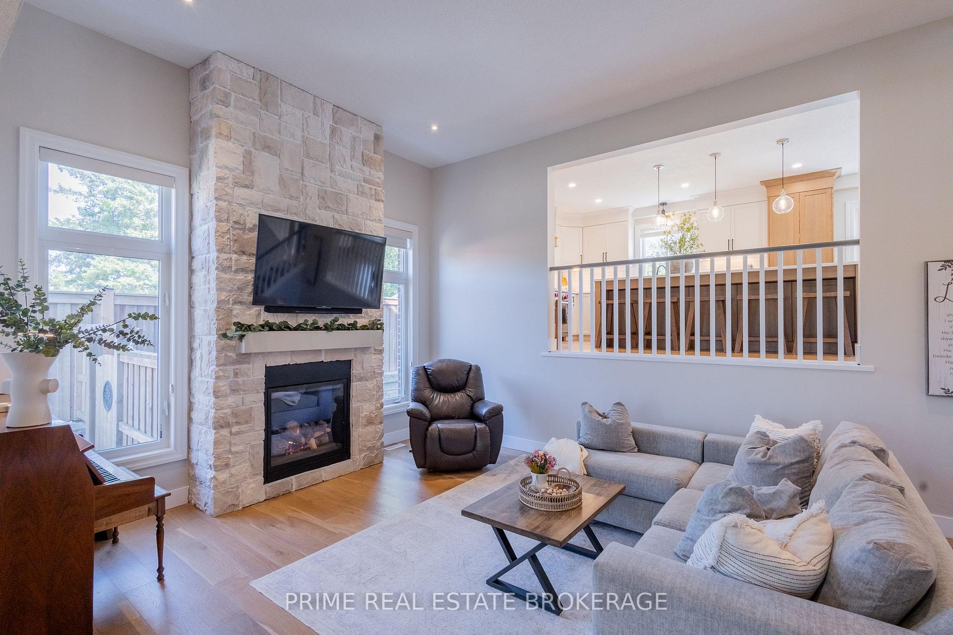 Photo 16 of 32 Valleyview Crescent, Middlesex Centre, Komoka — HOMEH