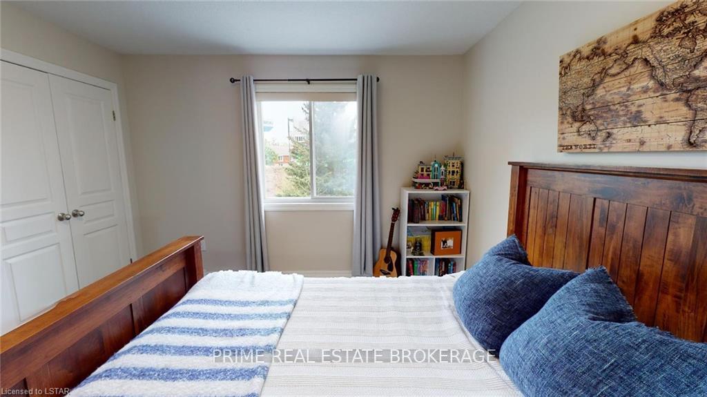 Photo 23 of 32 Valleyview Crescent, Middlesex Centre, Komoka — HOMEH