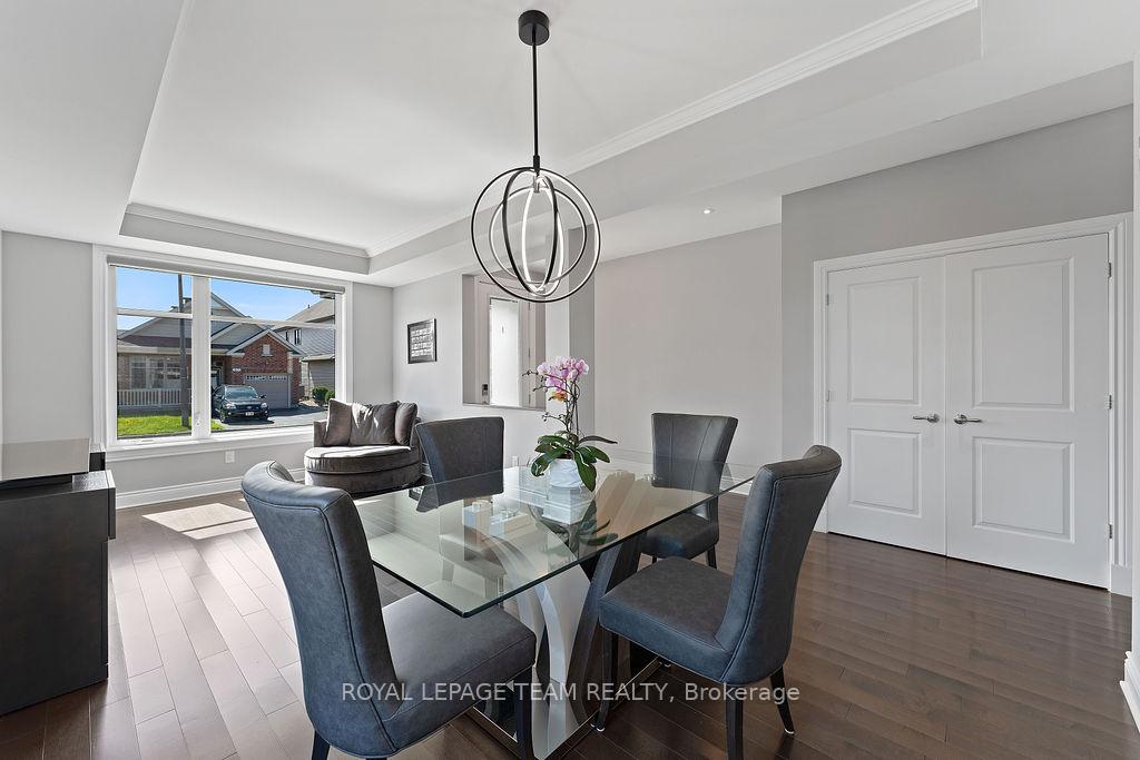 Photo 6 of 96 Palfrey Way, Ottawa, Kanata - Emerald Meadows/Trailwest — HOMEH