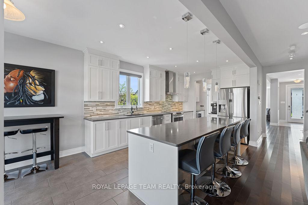 Photo 11 of 96 Palfrey Way, Ottawa, Kanata - Emerald Meadows/Trailwest — HOMEH