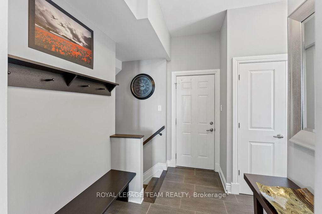 Photo 19 of 96 Palfrey Way, Ottawa, Kanata - Emerald Meadows/Trailwest — HOMEH