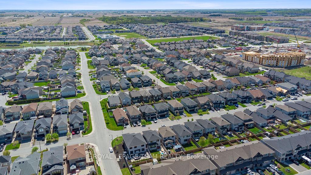 Photo 44 of 96 Palfrey Way, Ottawa, Kanata - Emerald Meadows/Trailwest — HOMEH