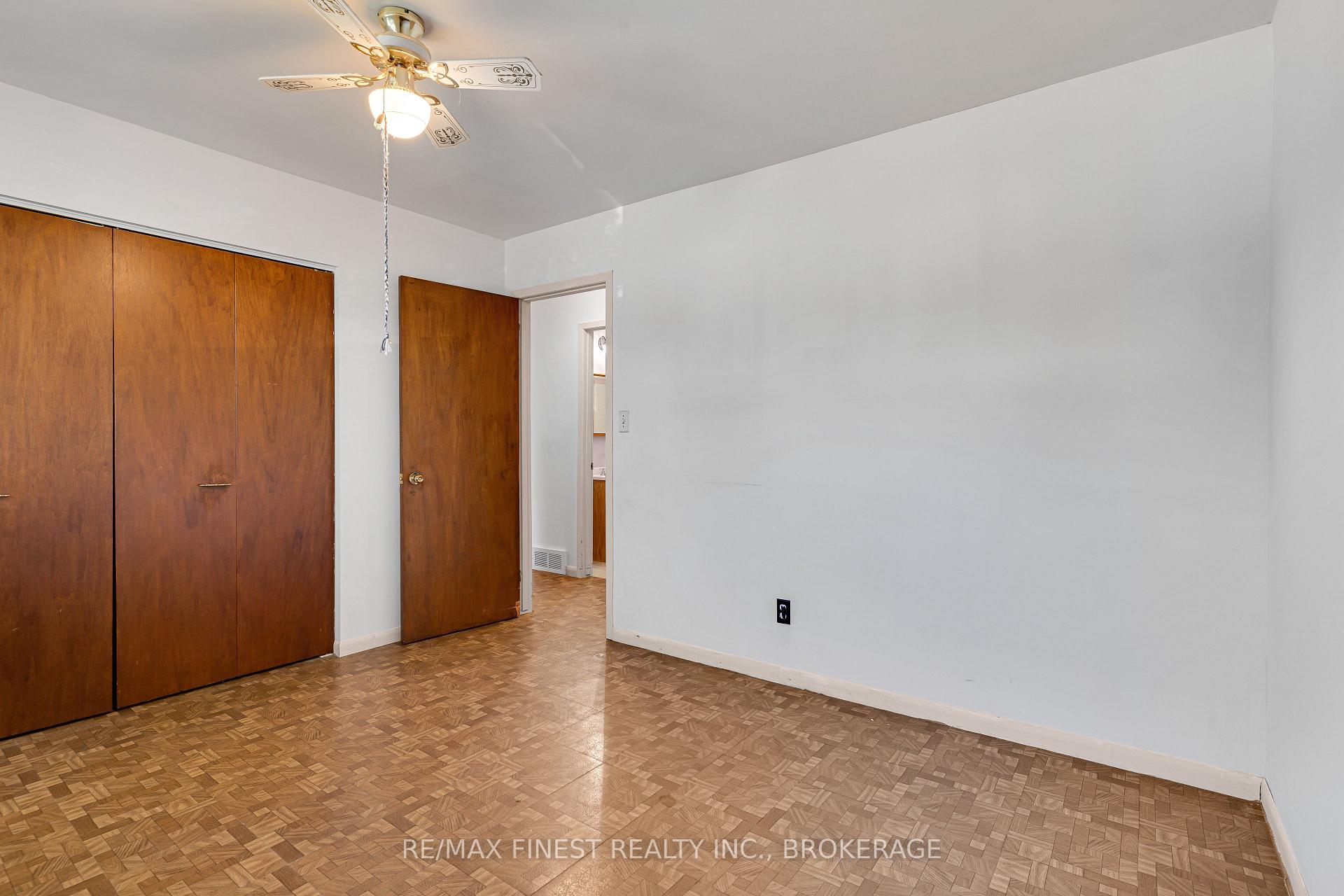 Photo 17 of 704 Aylmer Crescent, Kingston, South of Taylor-Kidd Blvd — HOMEH