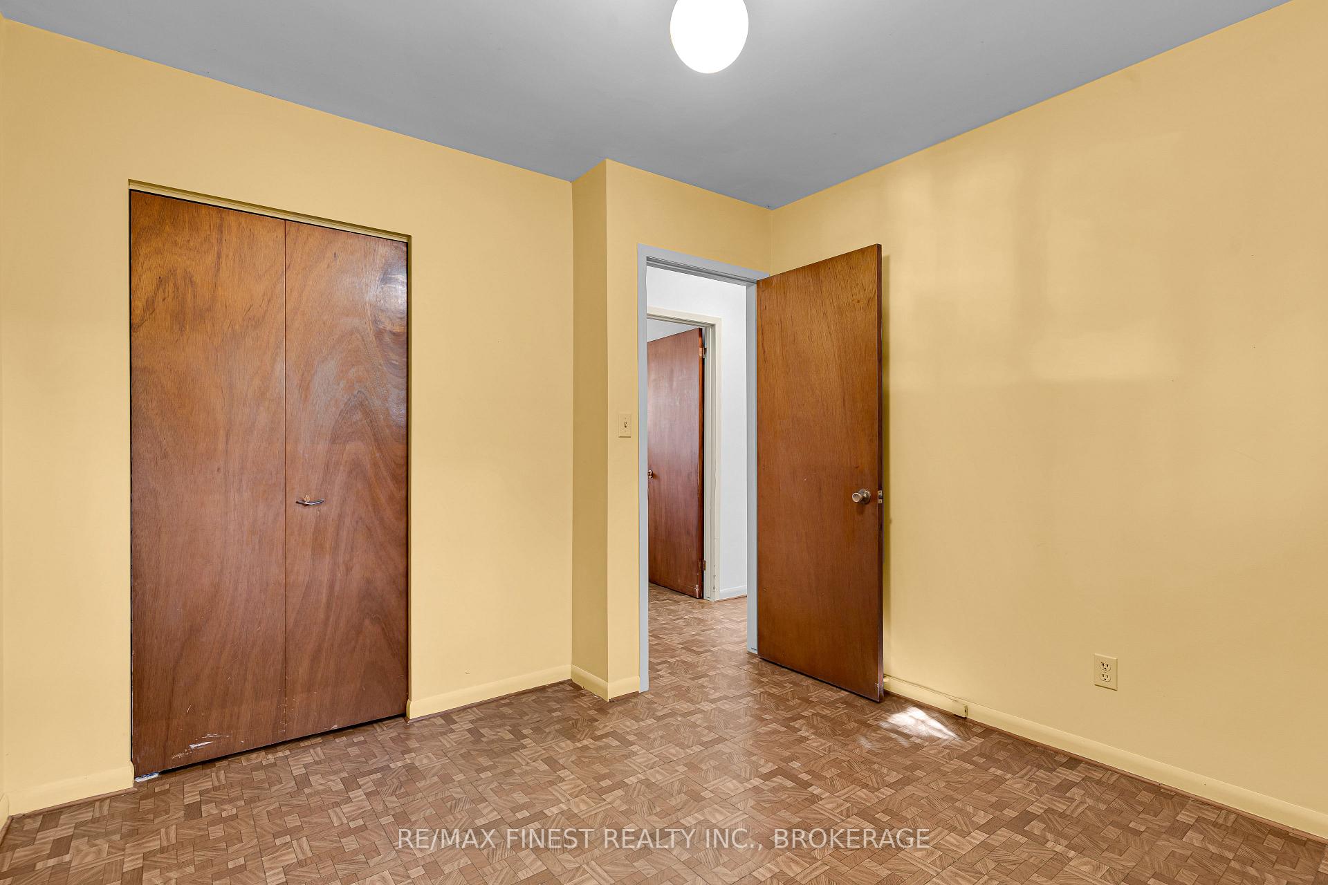 Photo 19 of 704 Aylmer Crescent, Kingston, South of Taylor-Kidd Blvd — HOMEH