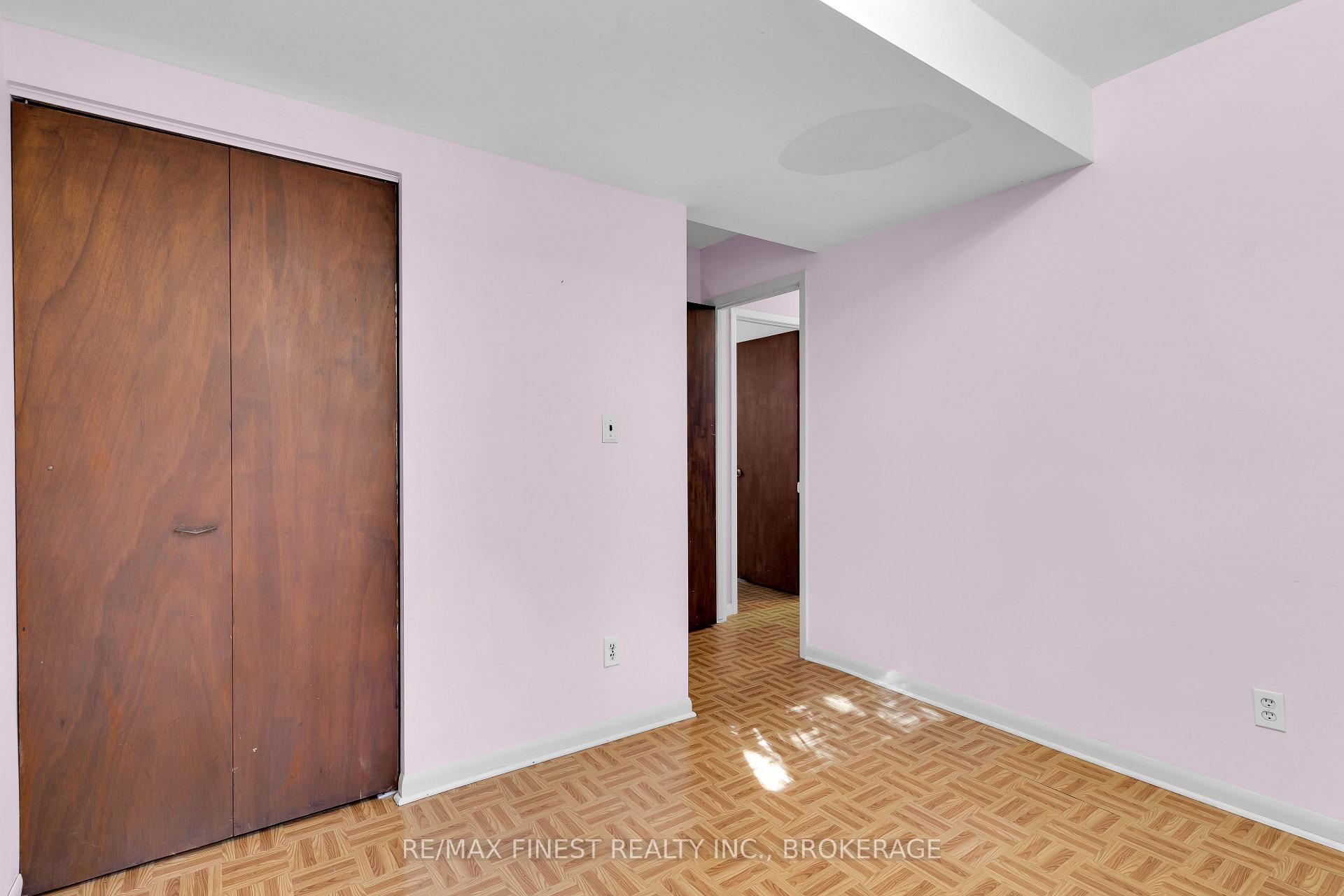 Photo 24 of 704 Aylmer Crescent, Kingston, South of Taylor-Kidd Blvd — HOMEH