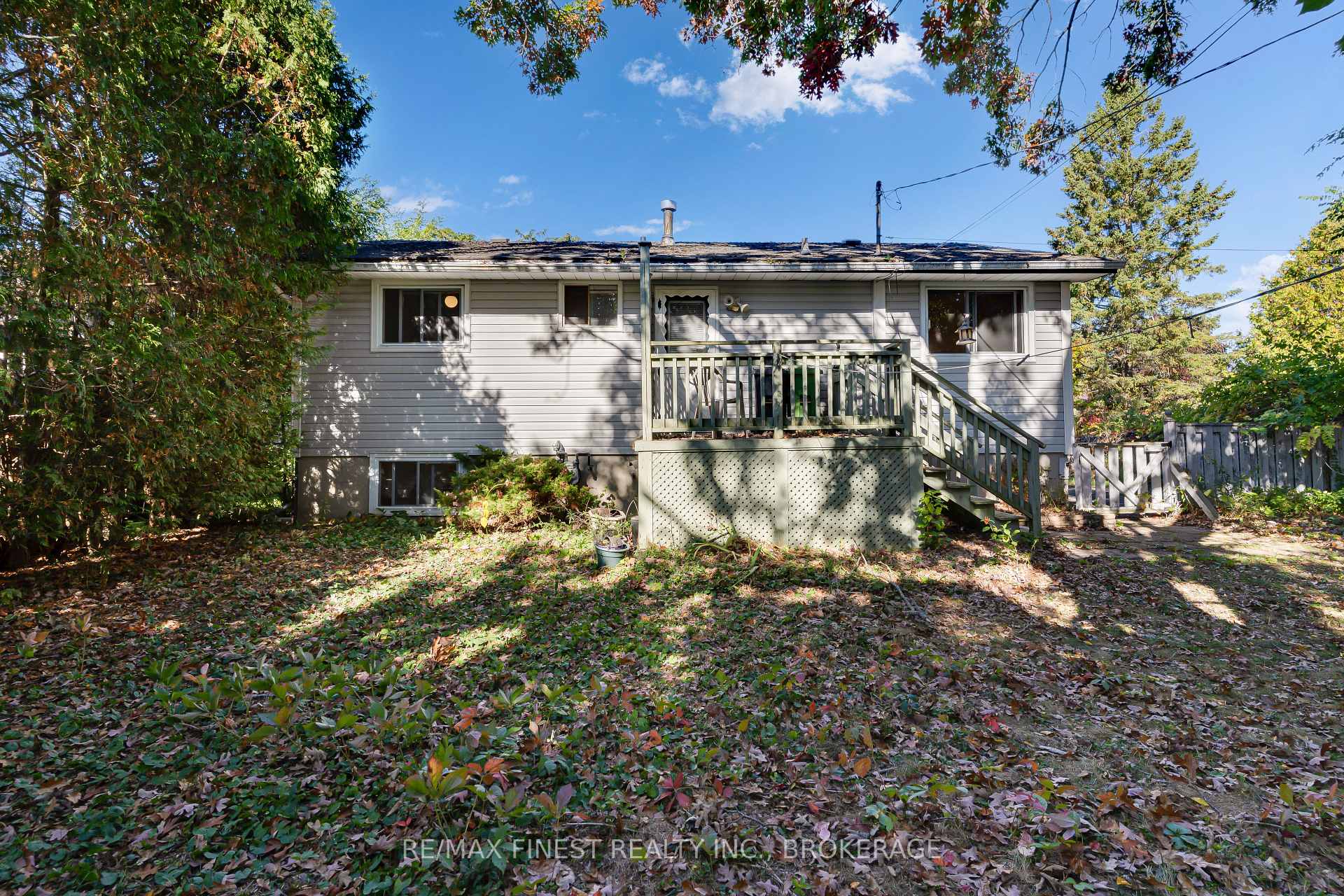 Photo 30 of 704 Aylmer Crescent, Kingston, South of Taylor-Kidd Blvd — HOMEH