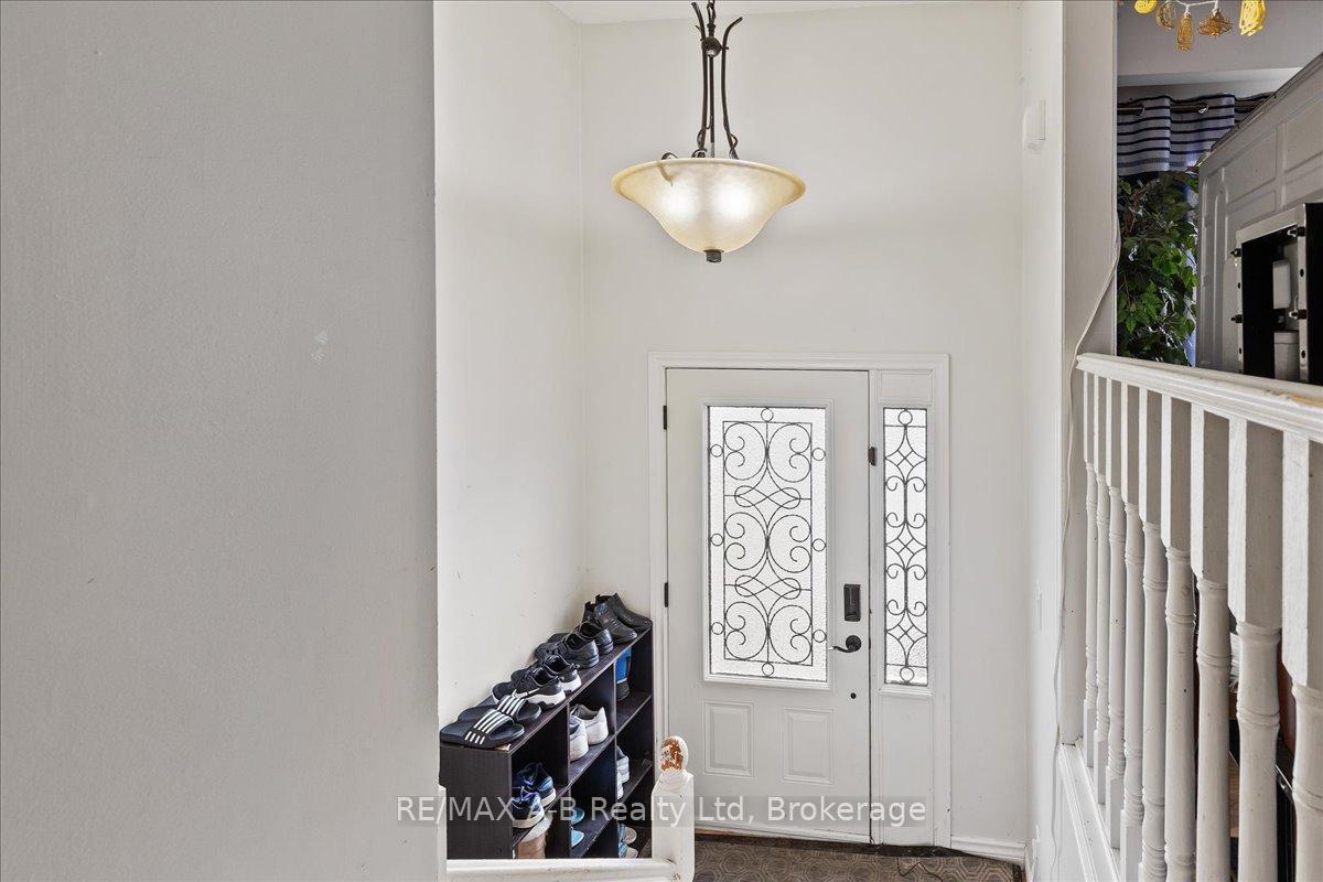 Photo 7 of 73 Southwood Drive, Kitchener — HOMEH