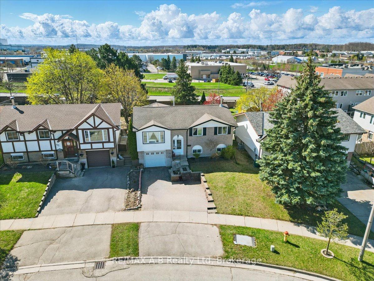 Photo 36 of 73 Southwood Drive, Kitchener — HOMEH