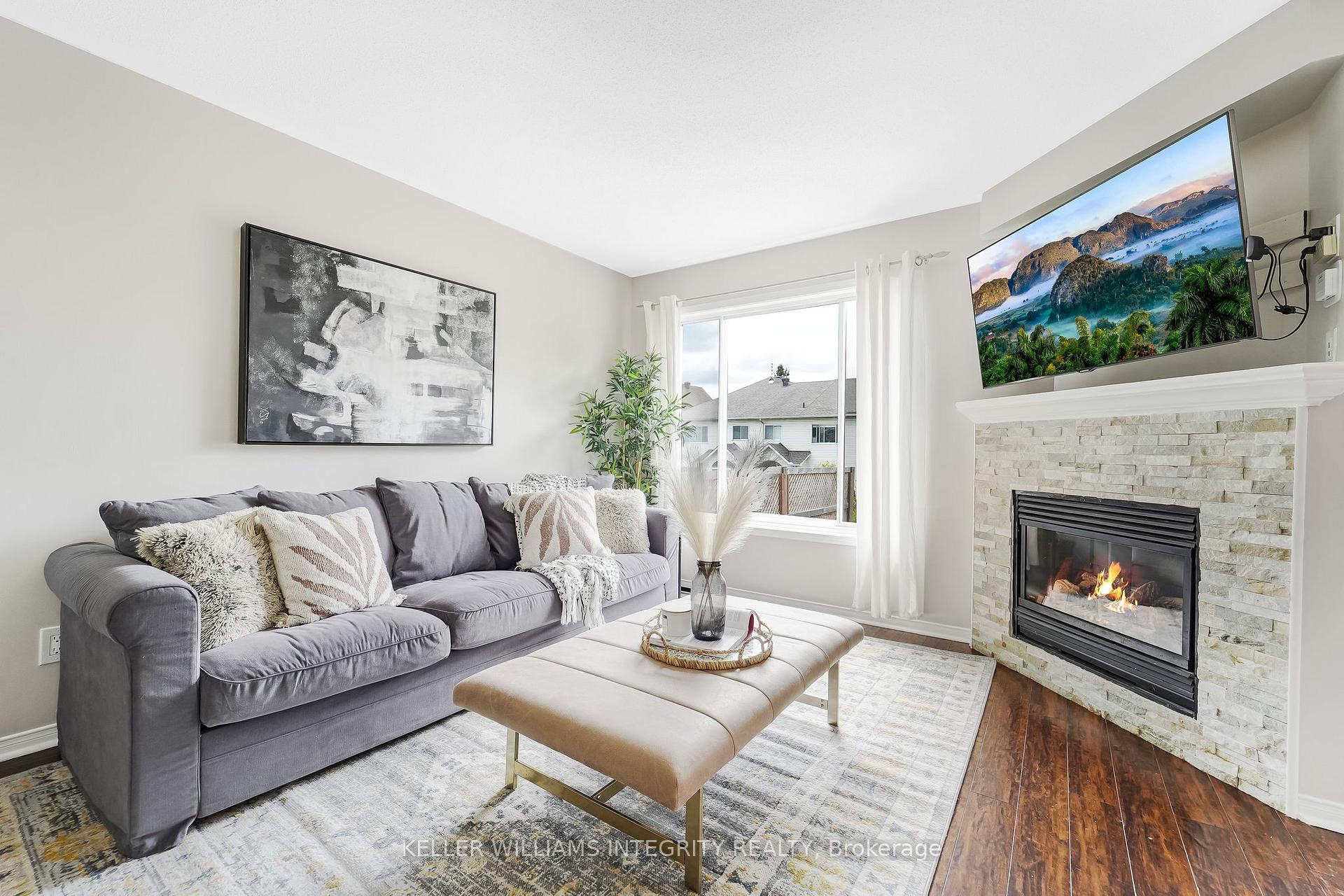 Photo 5 of 496 Meadowbreeze Drive, Ottawa, Kanata - Emerald Meadows/Trailwest — HOMEH