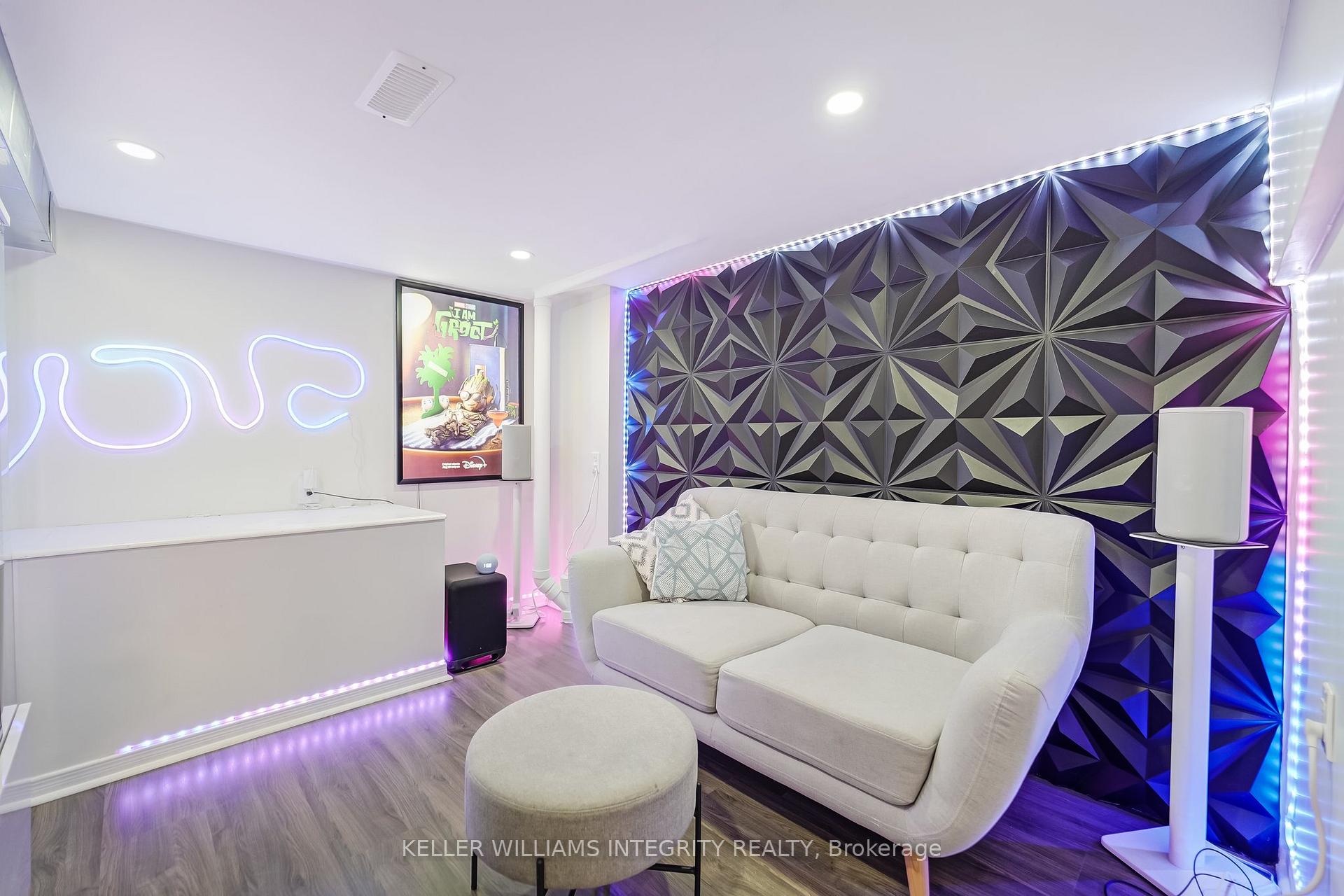 Photo 25 of 496 Meadowbreeze Drive, Ottawa, Kanata - Emerald Meadows/Trailwest — HOMEH
