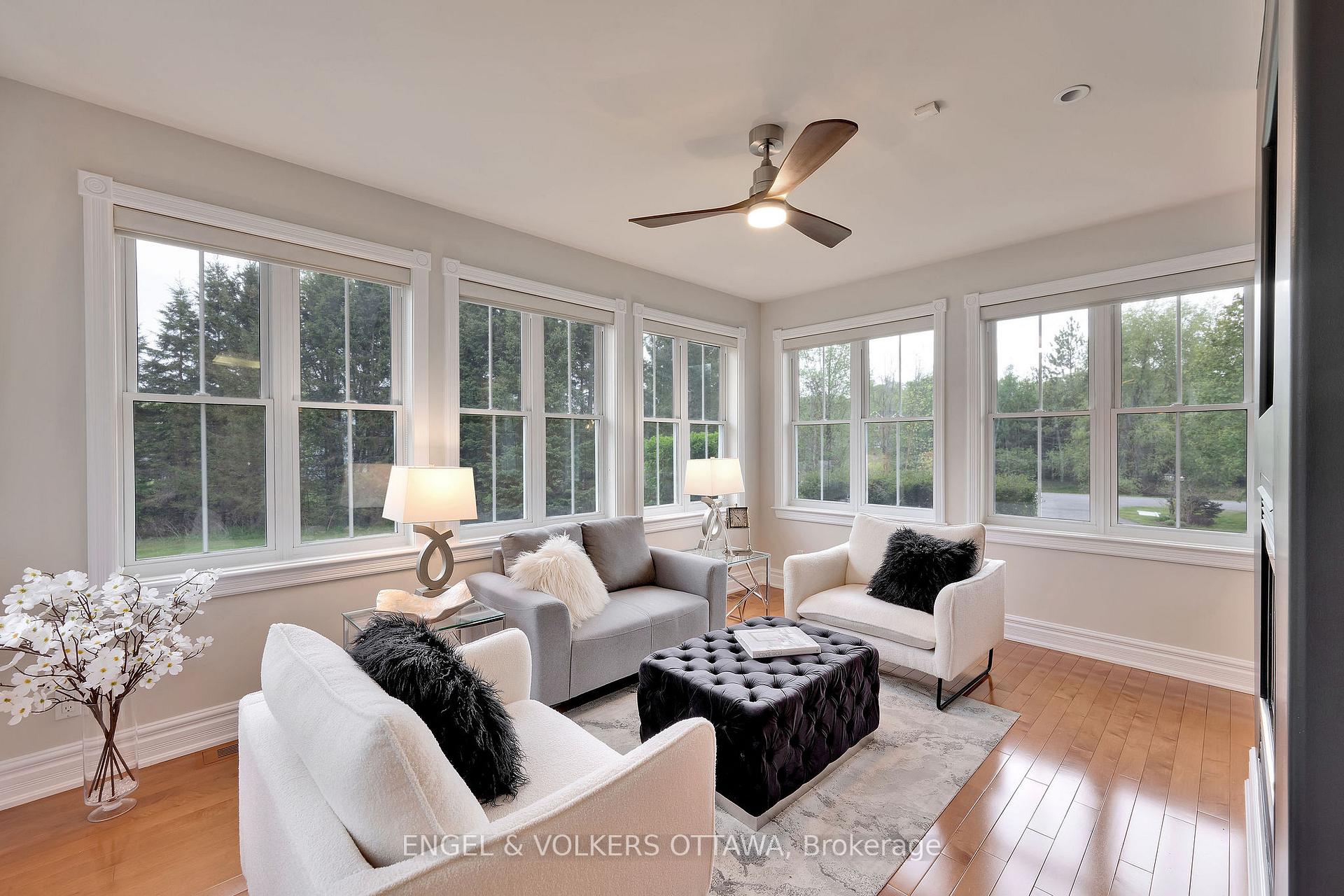 Photo 8 of 1422 Houston Crescent, Ottawa, Kanata - Rural Kanata (Central) — HOMEH