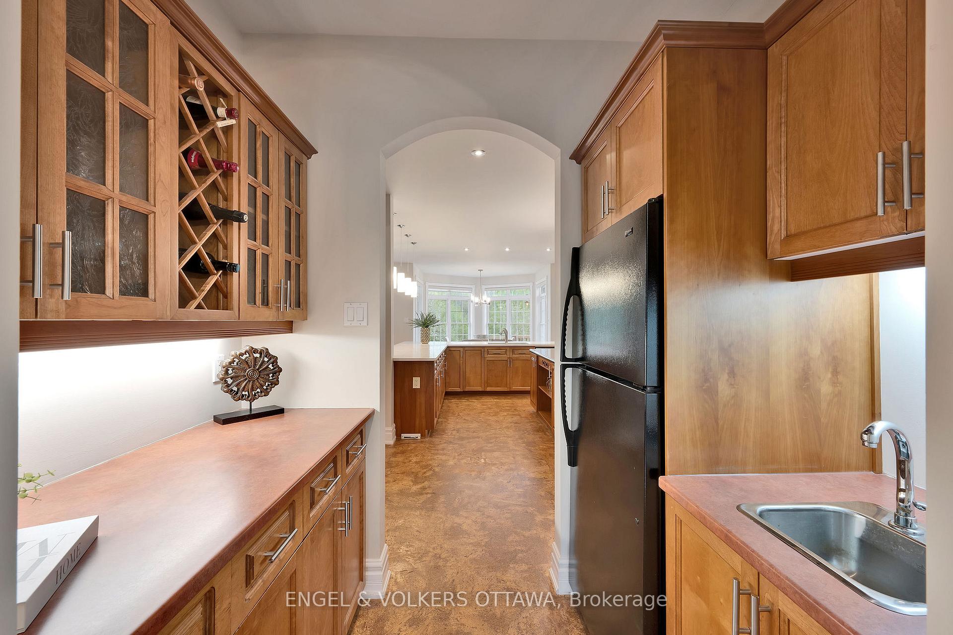 Photo 10 of 1422 Houston Crescent, Ottawa, Kanata - Rural Kanata (Central) — HOMEH