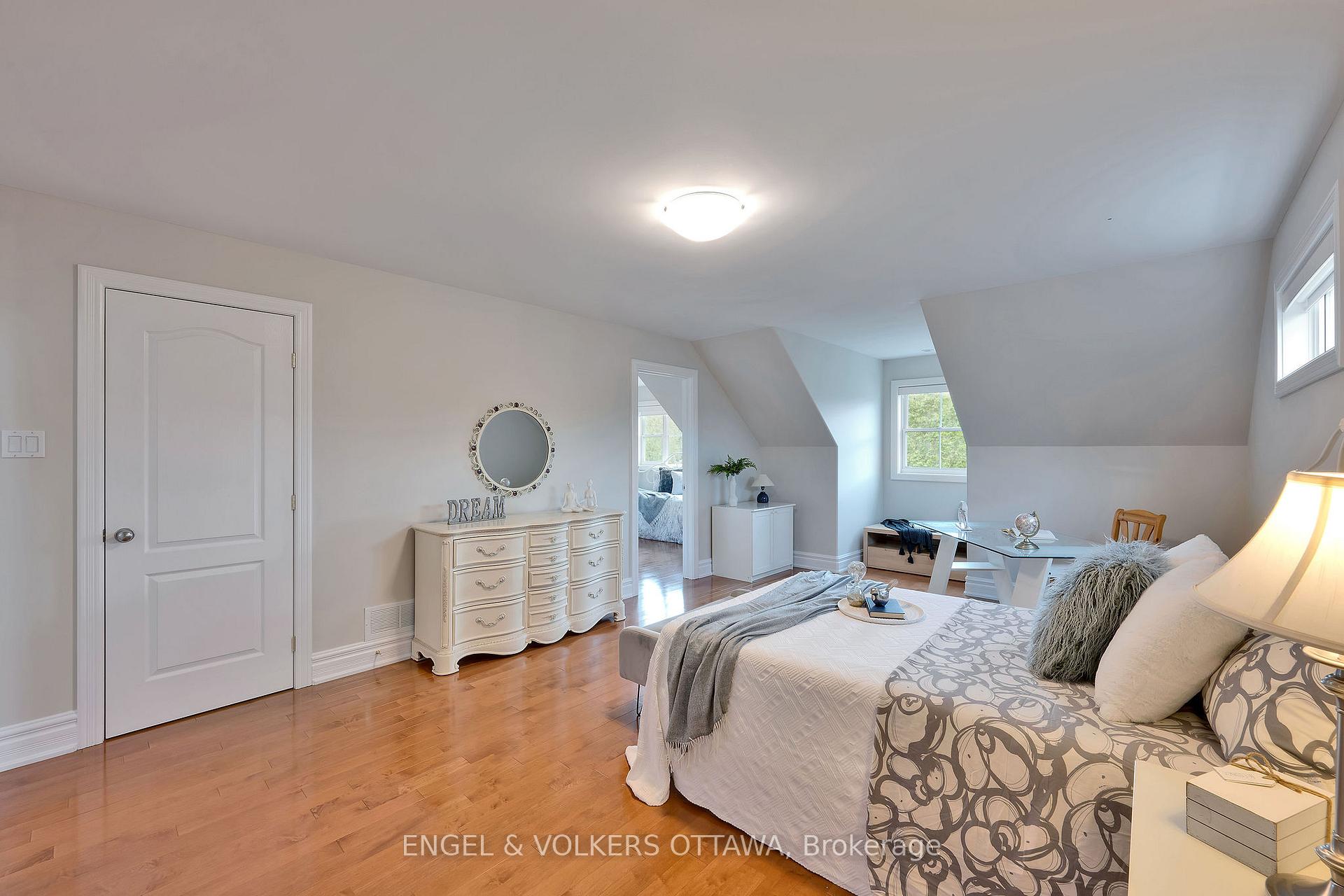 Photo 28 of 1422 Houston Crescent, Ottawa, Kanata - Rural Kanata (Central) — HOMEH