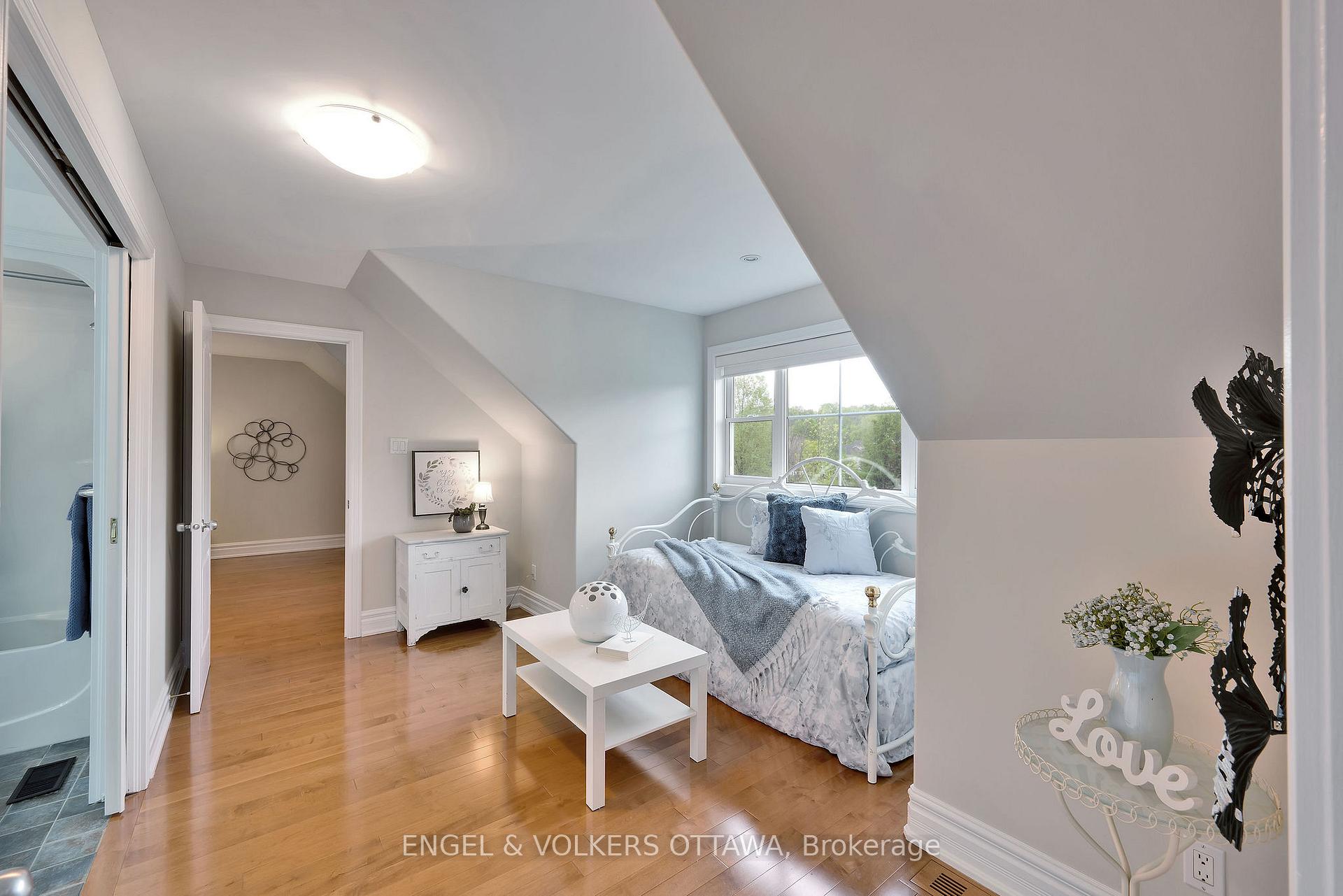 Photo 30 of 1422 Houston Crescent, Ottawa, Kanata - Rural Kanata (Central) — HOMEH