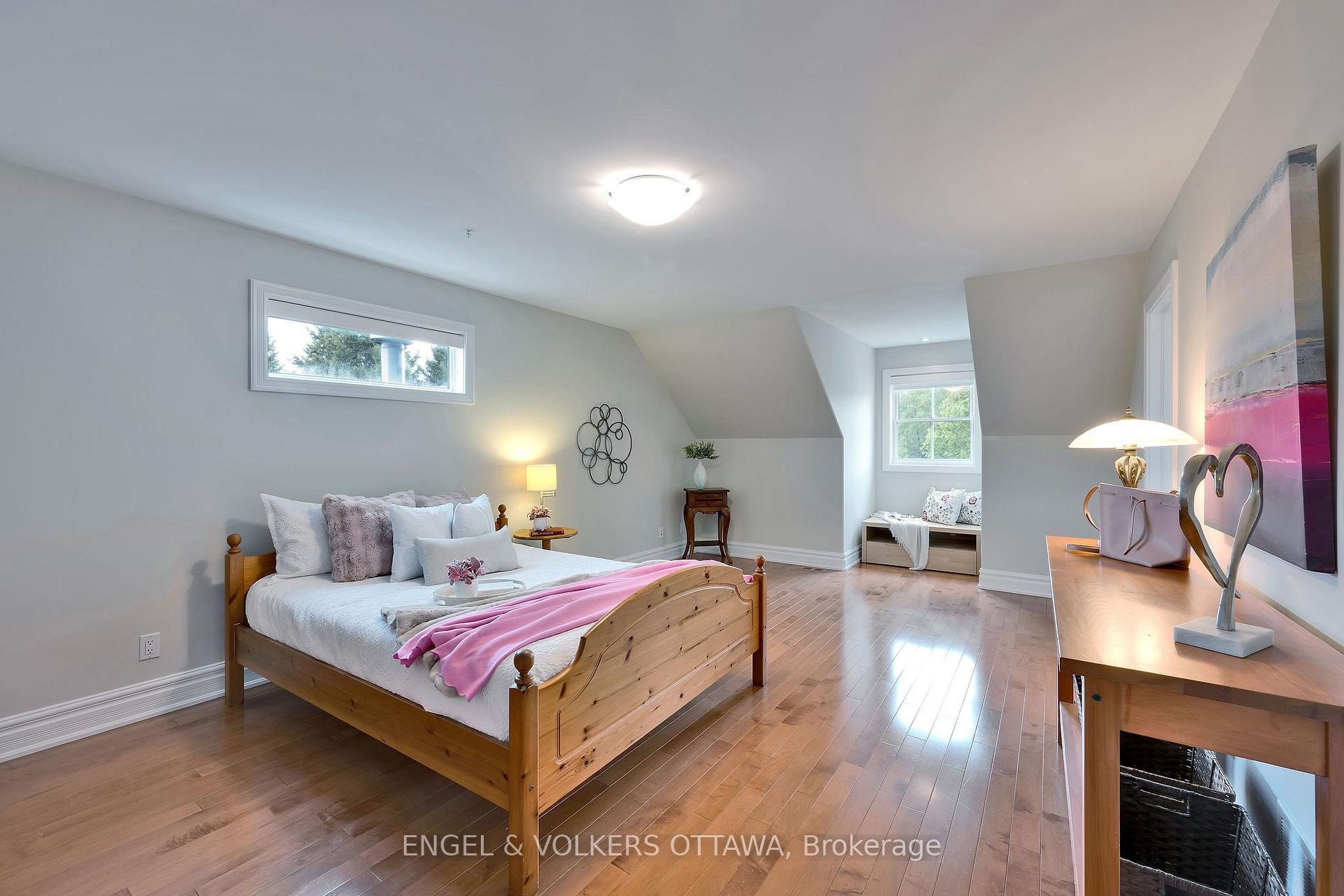 Photo 32 of 1422 Houston Crescent, Ottawa, Kanata - Rural Kanata (Central) — HOMEH