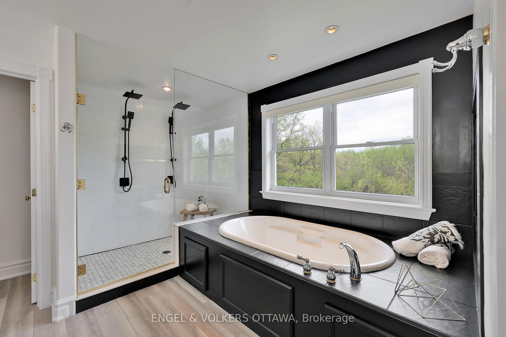 Photo 39 of 1422 Houston Crescent, Ottawa, Kanata - Rural Kanata (Central) — HOMEH