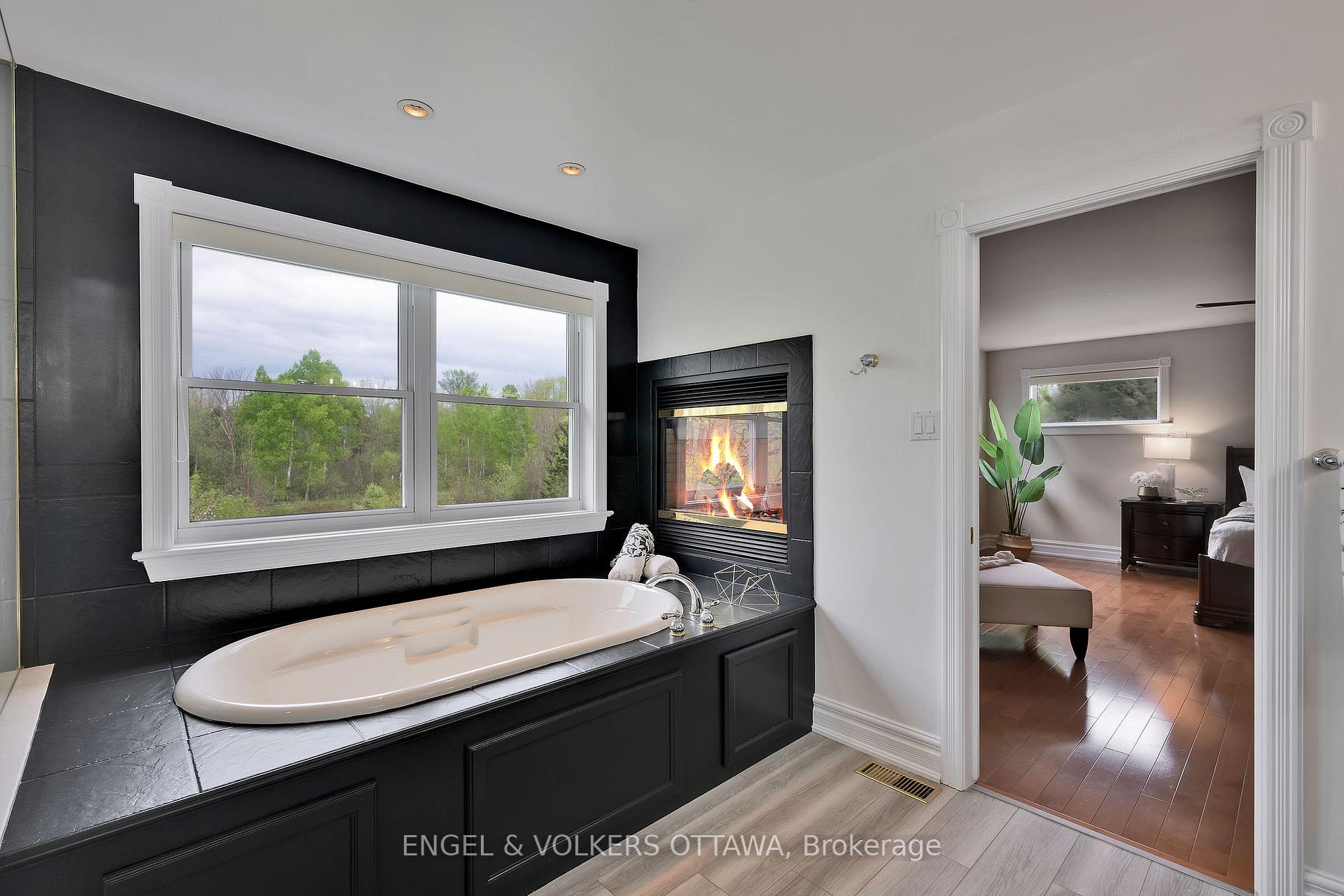 Photo 40 of 1422 Houston Crescent, Ottawa, Kanata - Rural Kanata (Central) — HOMEH