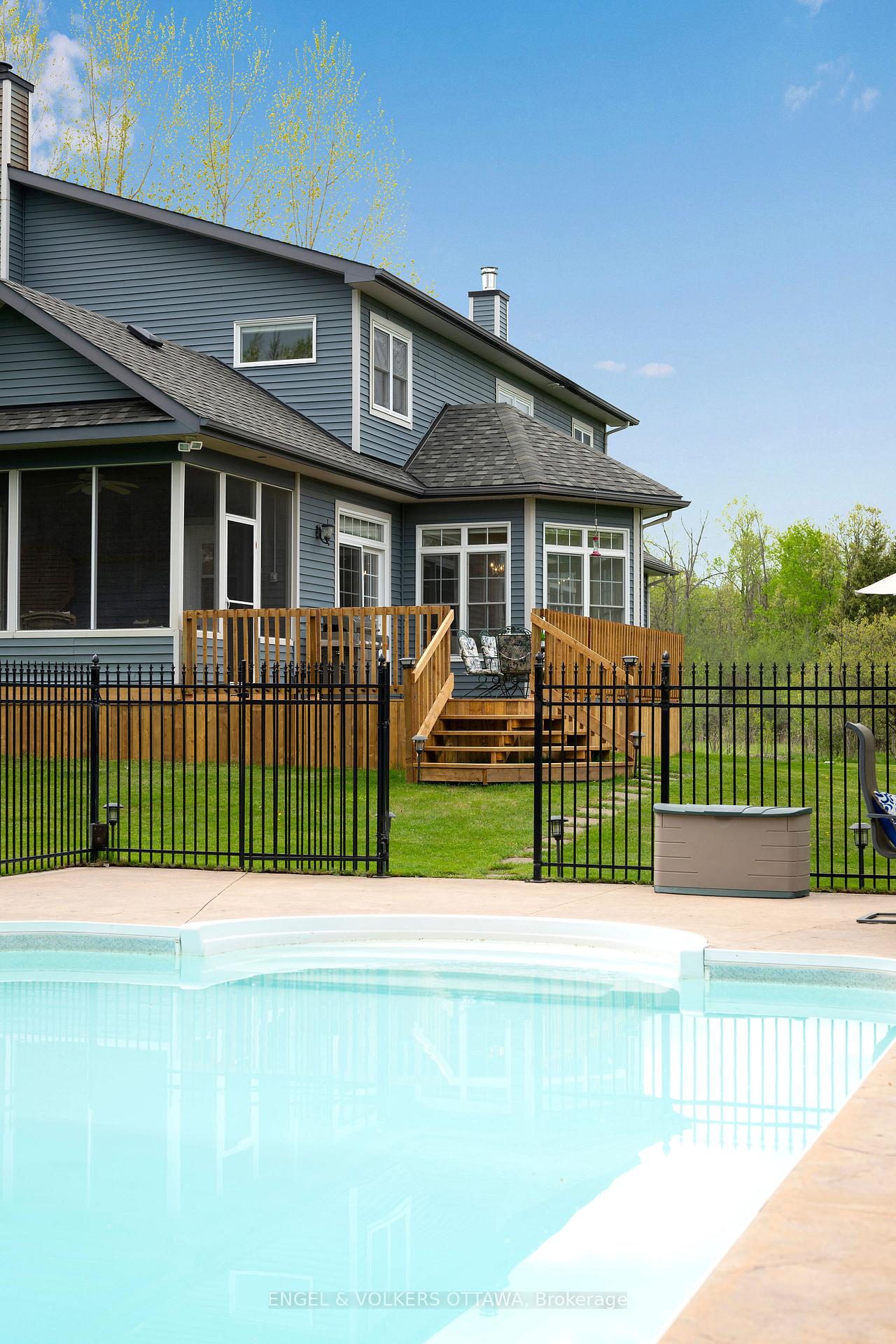 Photo 48 of 1422 Houston Crescent, Ottawa, Kanata - Rural Kanata (Central) — HOMEH
