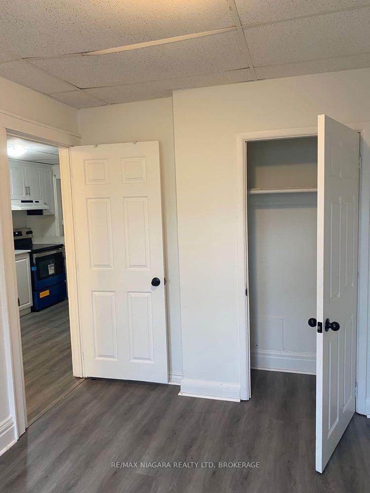 Photo 6 of Unit 1, 1387 Barton Street E, Hamilton, Homeside — HOMEH