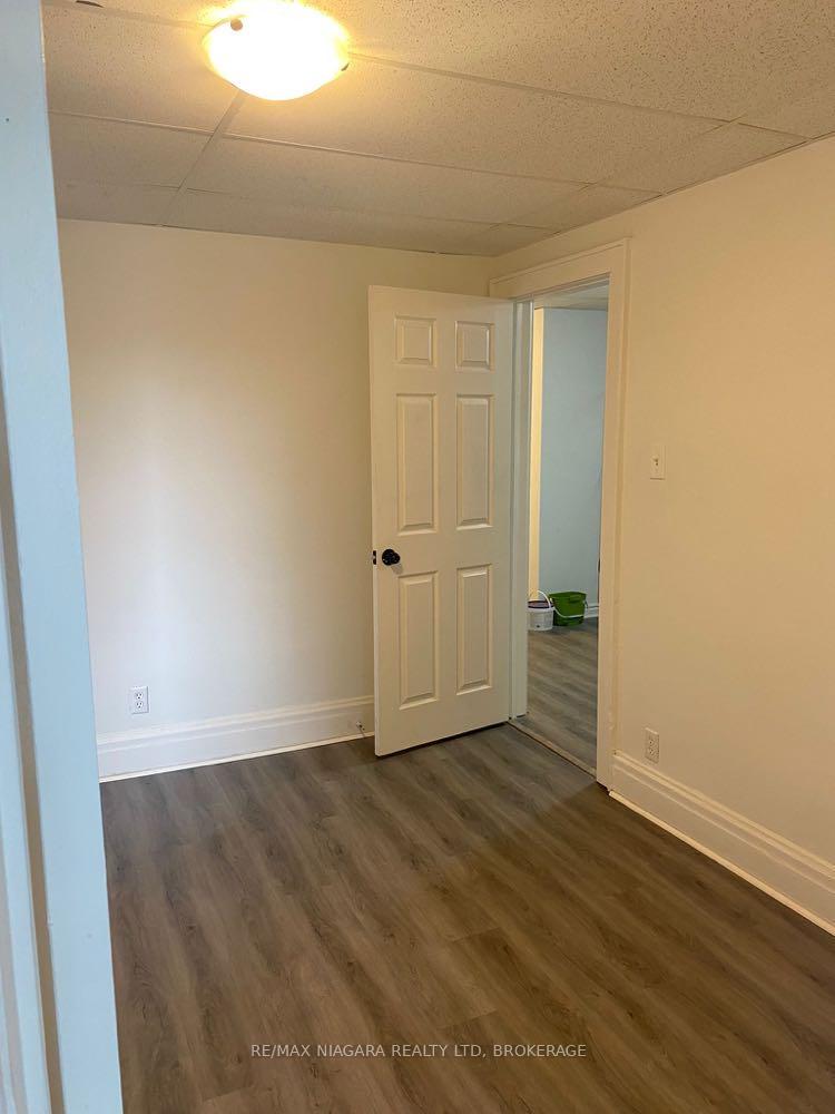Photo 15 of Unit 1, 1387 Barton Street E, Hamilton, Homeside — HOMEH