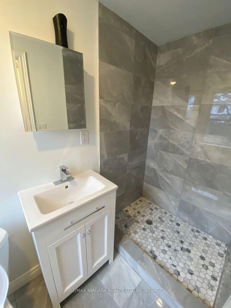 Photo 16 of Unit 1, 1387 Barton Street E, Hamilton, Homeside — HOMEH