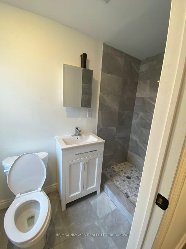 Photo 17 of Unit 1, 1387 Barton Street E, Hamilton, Homeside — HOMEH