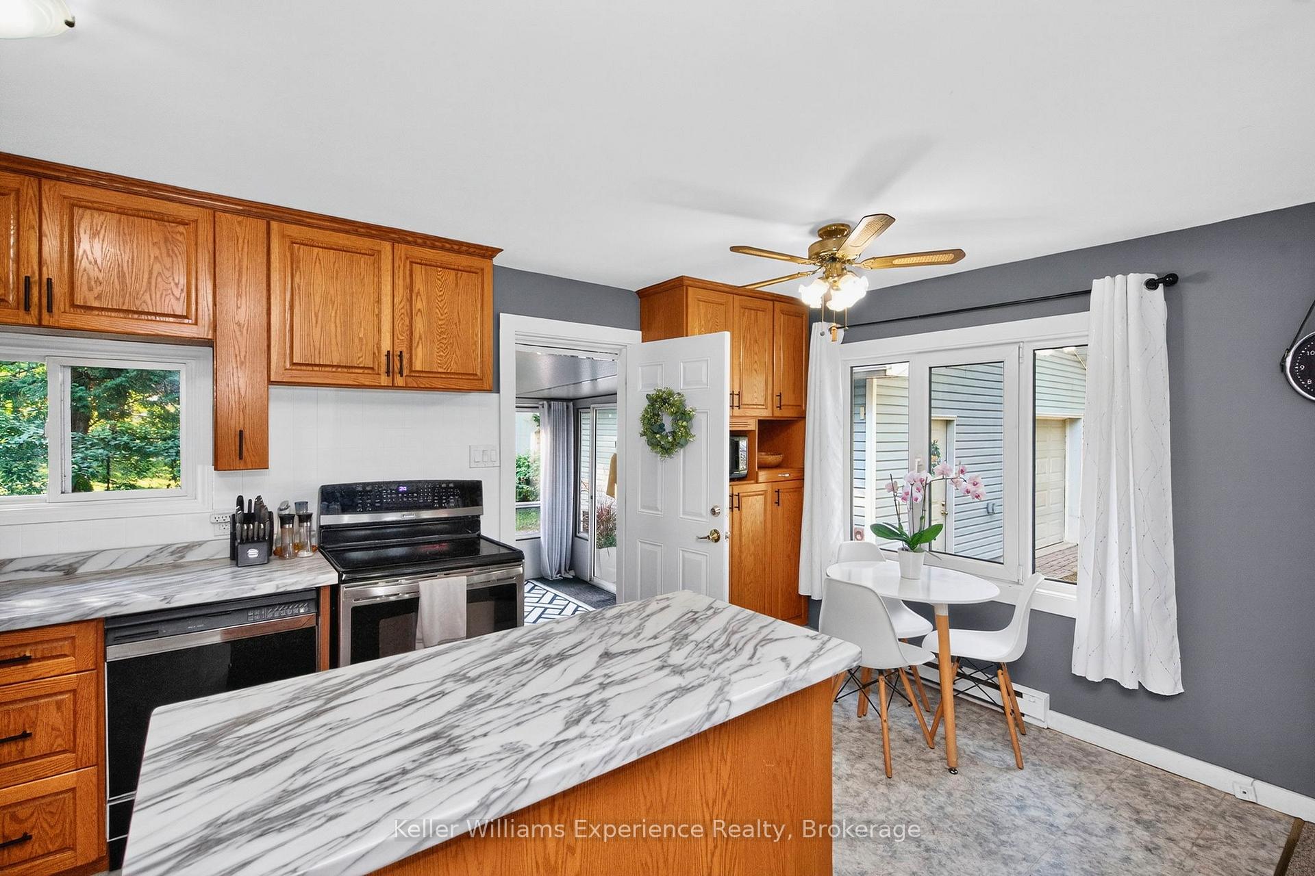 Photo 9 of 727 McMurtry Road, Midland — HOMEH