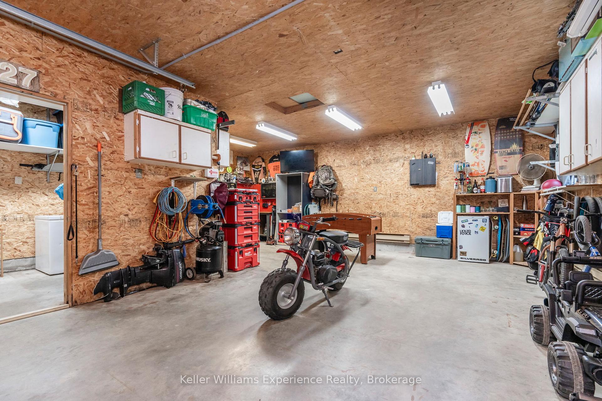 Photo 33 of 727 McMurtry Road, Midland — HOMEH