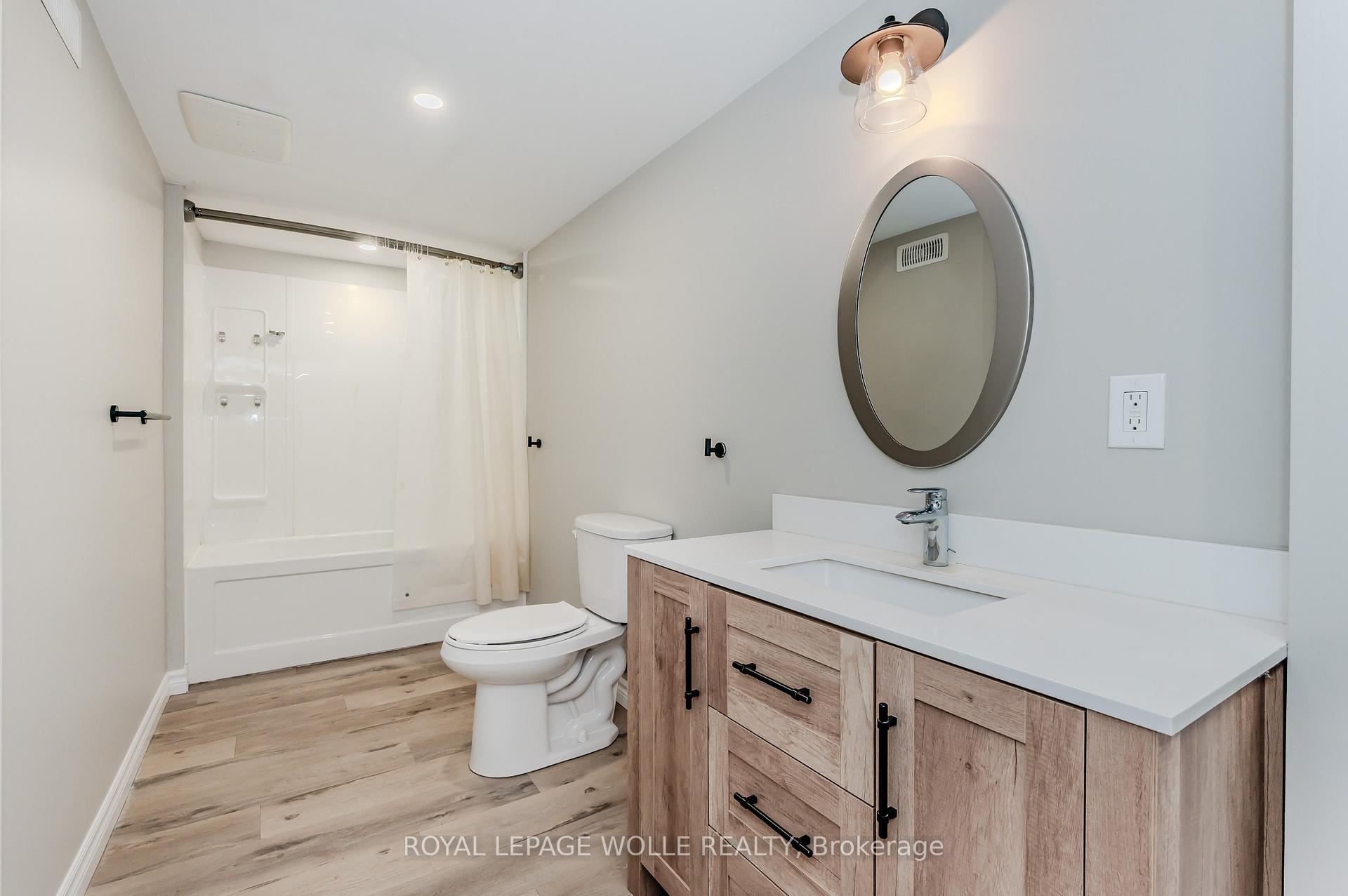 Photo 27 of 645 King Street, Minto — HOMEH