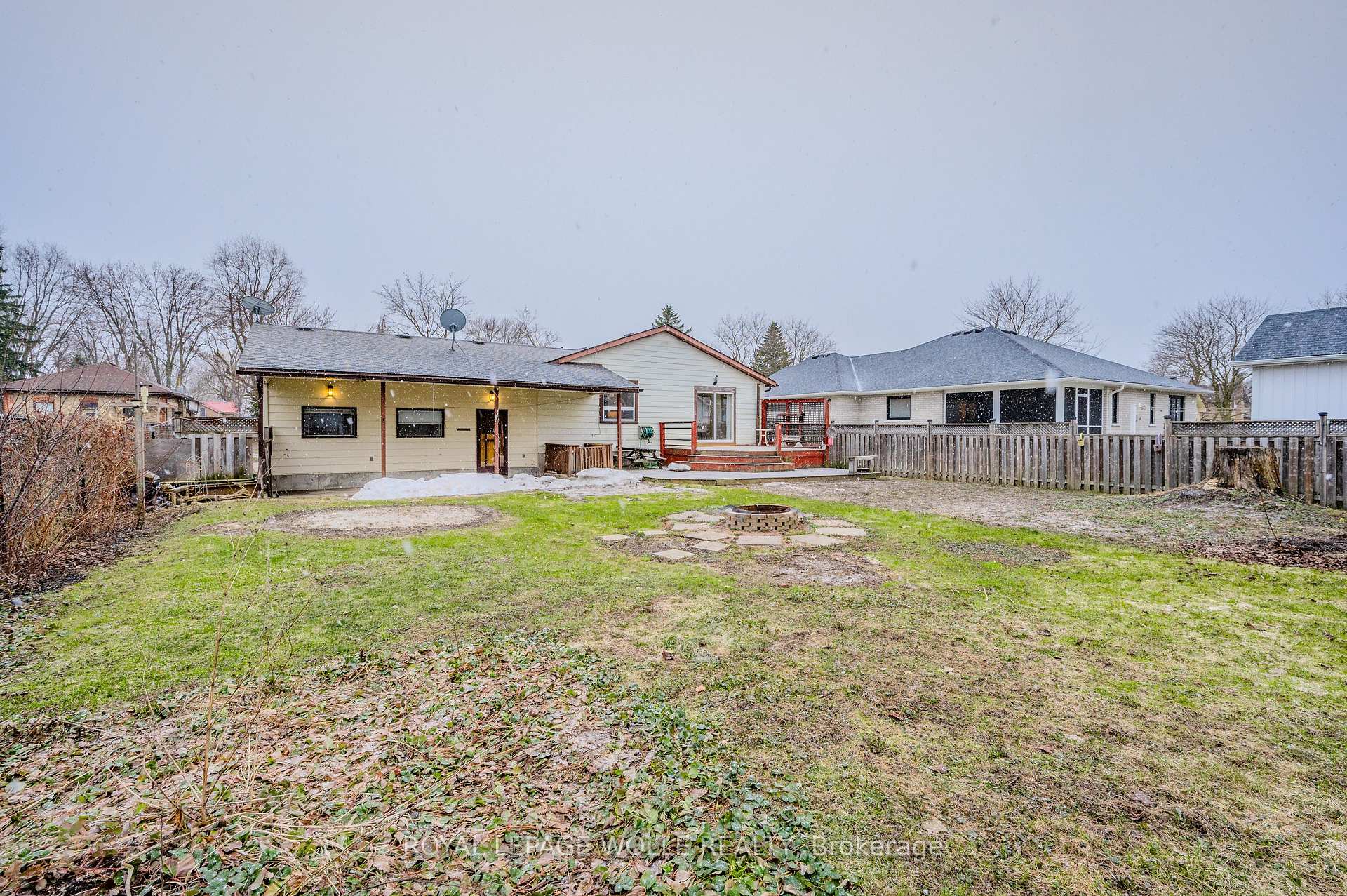 Photo 35 of 645 King Street, Minto — HOMEH