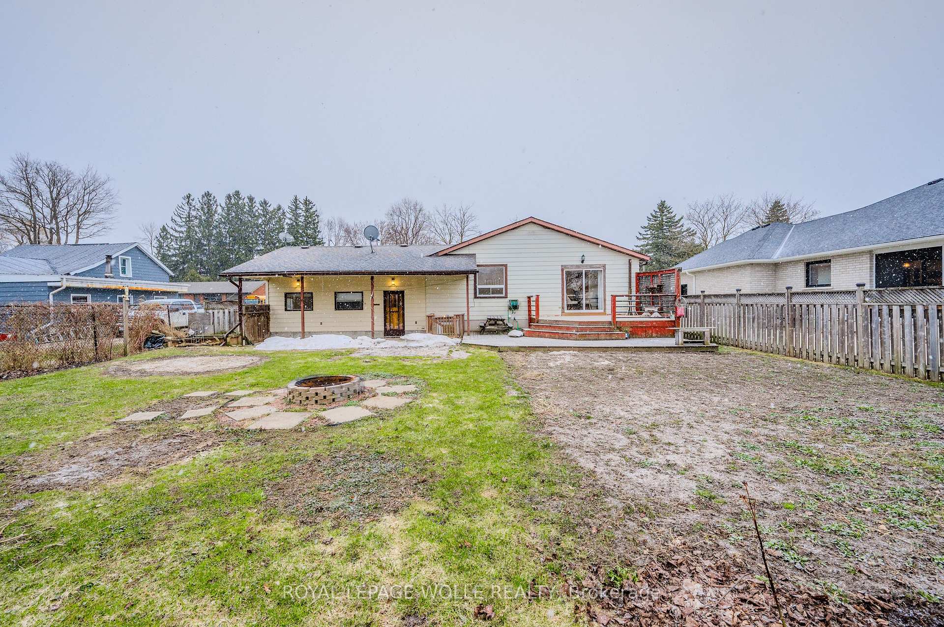 Photo 36 of 645 King Street, Minto — HOMEH