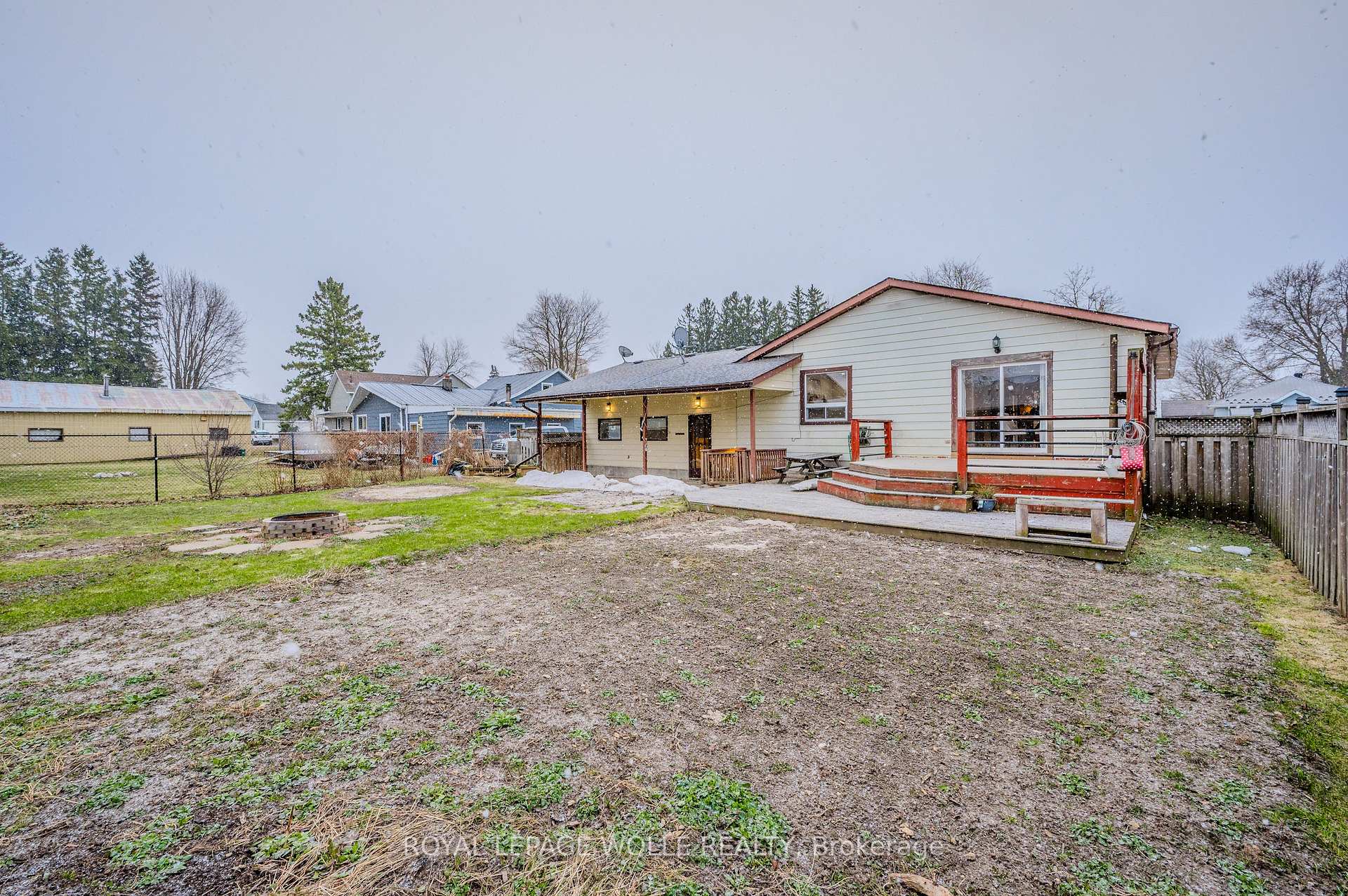 Photo 37 of 645 King Street, Minto — HOMEH