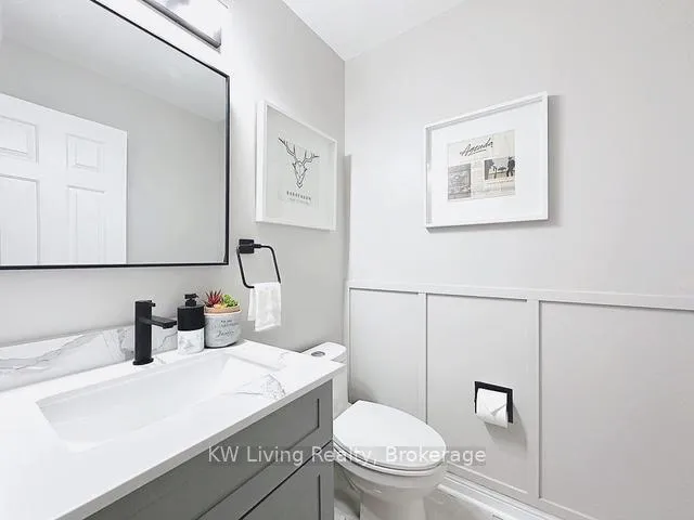 Photo 8 of 38 Coledale Road, Markham, Unionville — HOMEH