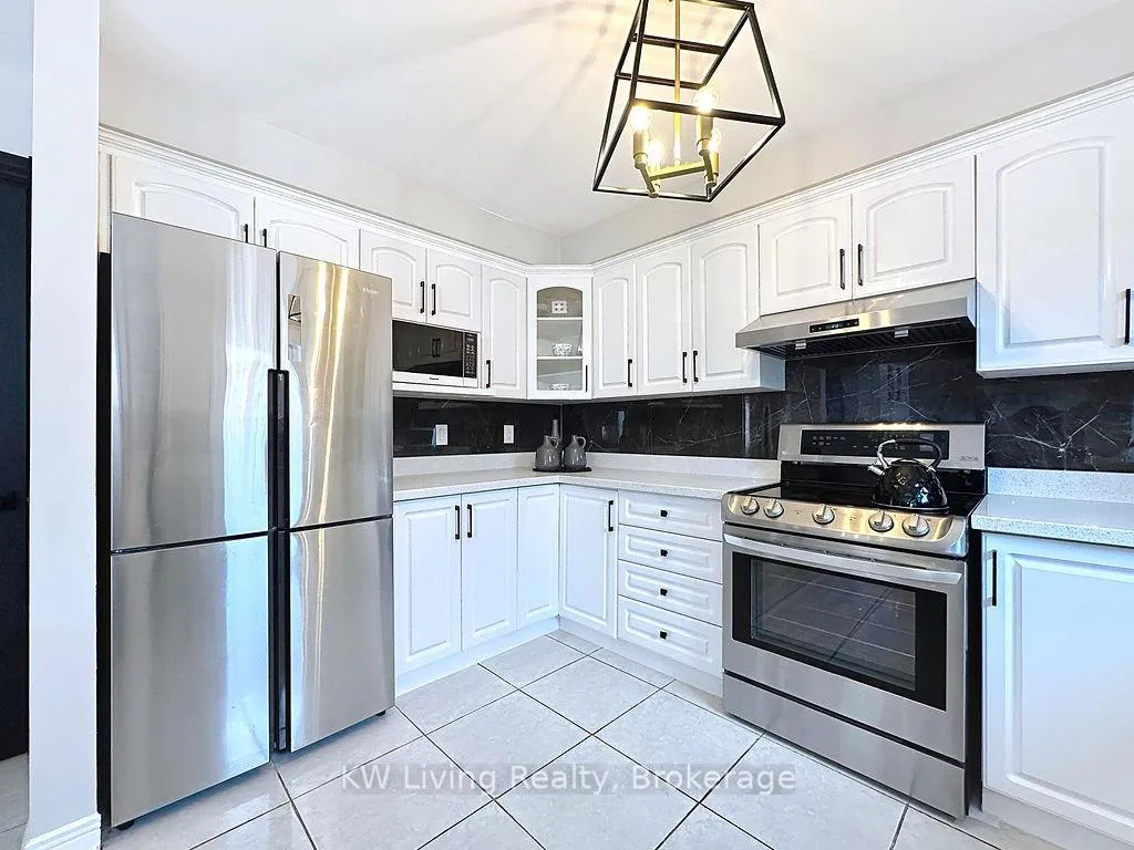 Photo 16 of 38 Coledale Road, Markham, Unionville — HOMEH