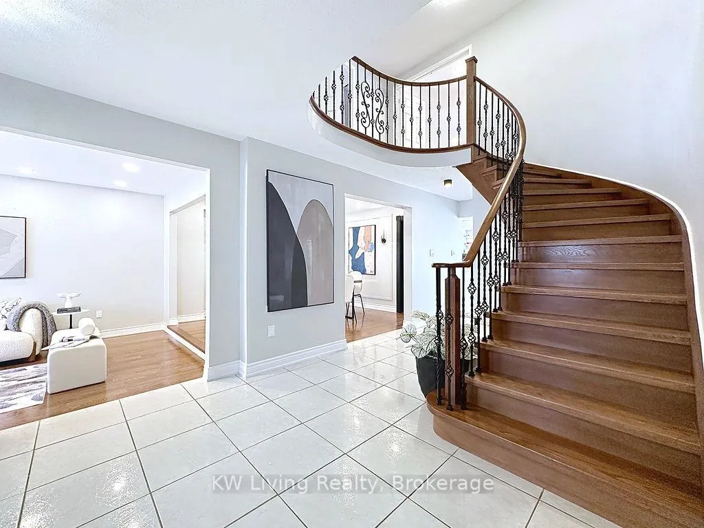 Photo 26 of 38 Coledale Road, Markham, Unionville — HOMEH
