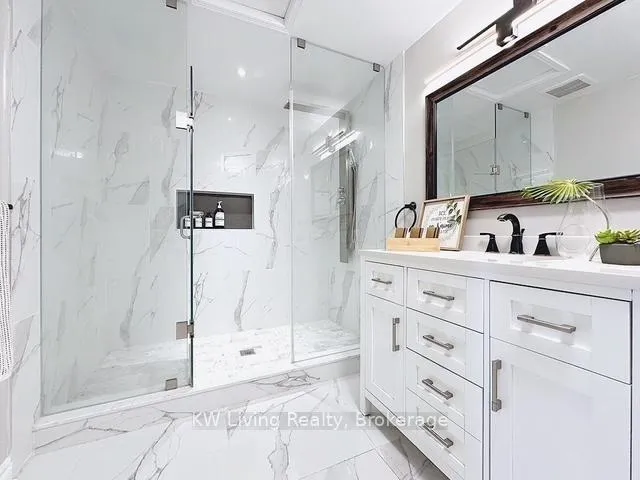 Photo 33 of 38 Coledale Road, Markham, Unionville — HOMEH