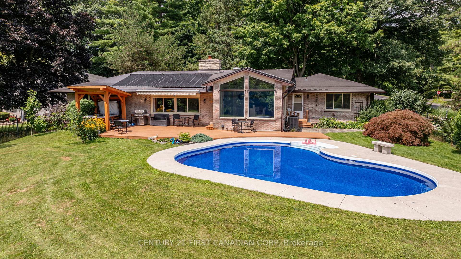 Photo 1 of 55 Blackburn Crescent, Middlesex Centre, Kilworth — HOMEH