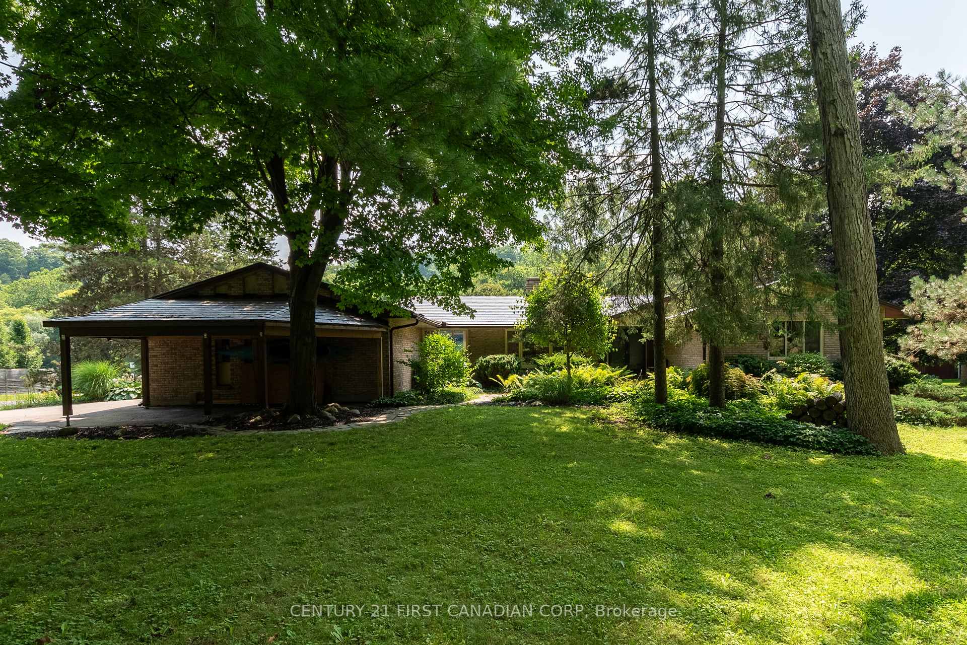 Photo 2 of 55 Blackburn Crescent, Middlesex Centre, Kilworth — HOMEH