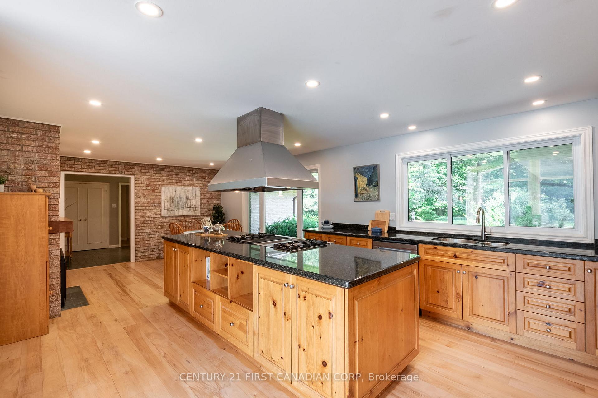 Photo 8 of 55 Blackburn Crescent, Middlesex Centre, Kilworth — HOMEH