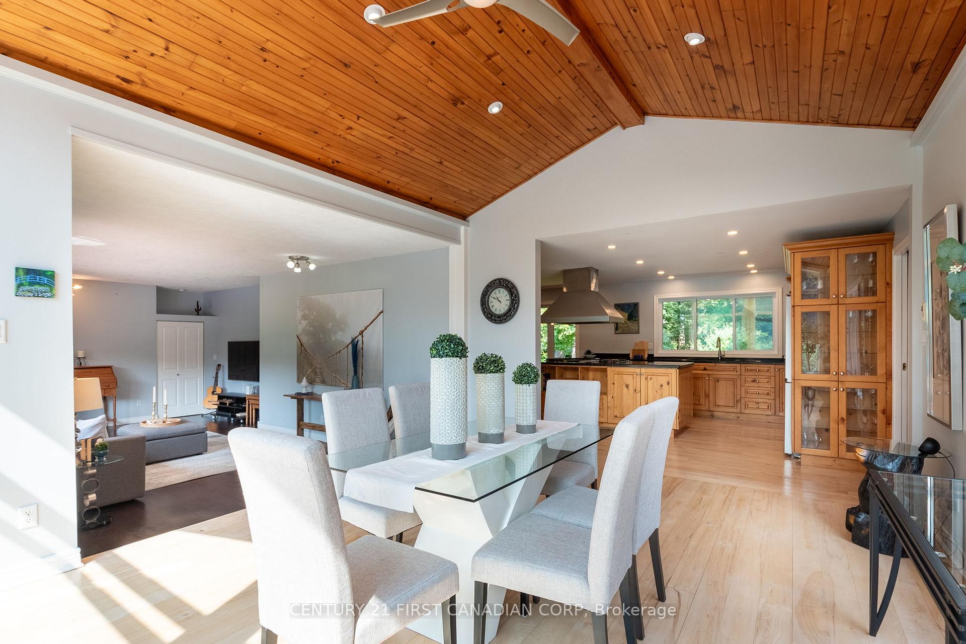 Photo 12 of 55 Blackburn Crescent, Middlesex Centre, Kilworth — HOMEH