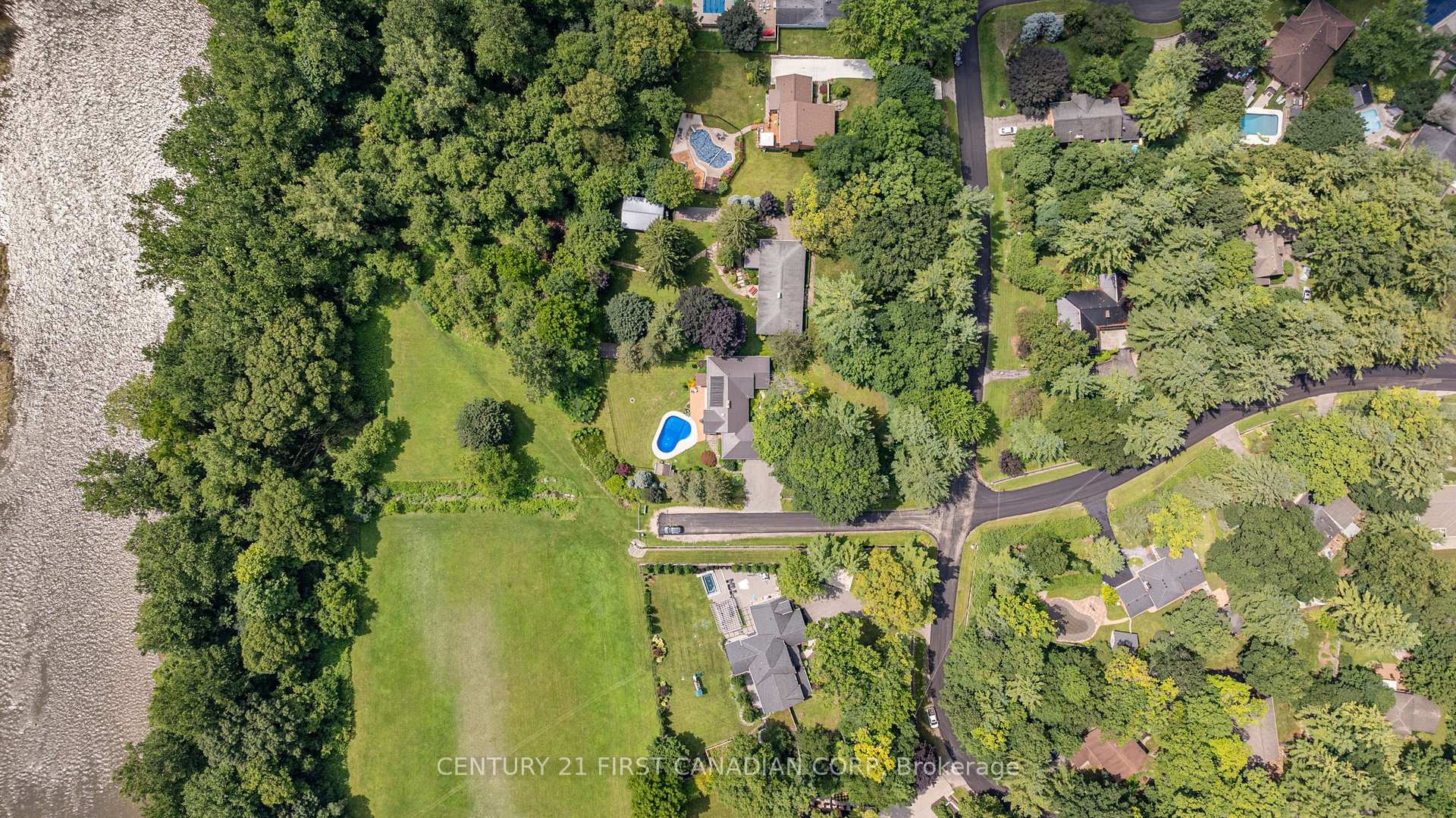 Photo 39 of 55 Blackburn Crescent, Middlesex Centre, Kilworth — HOMEH