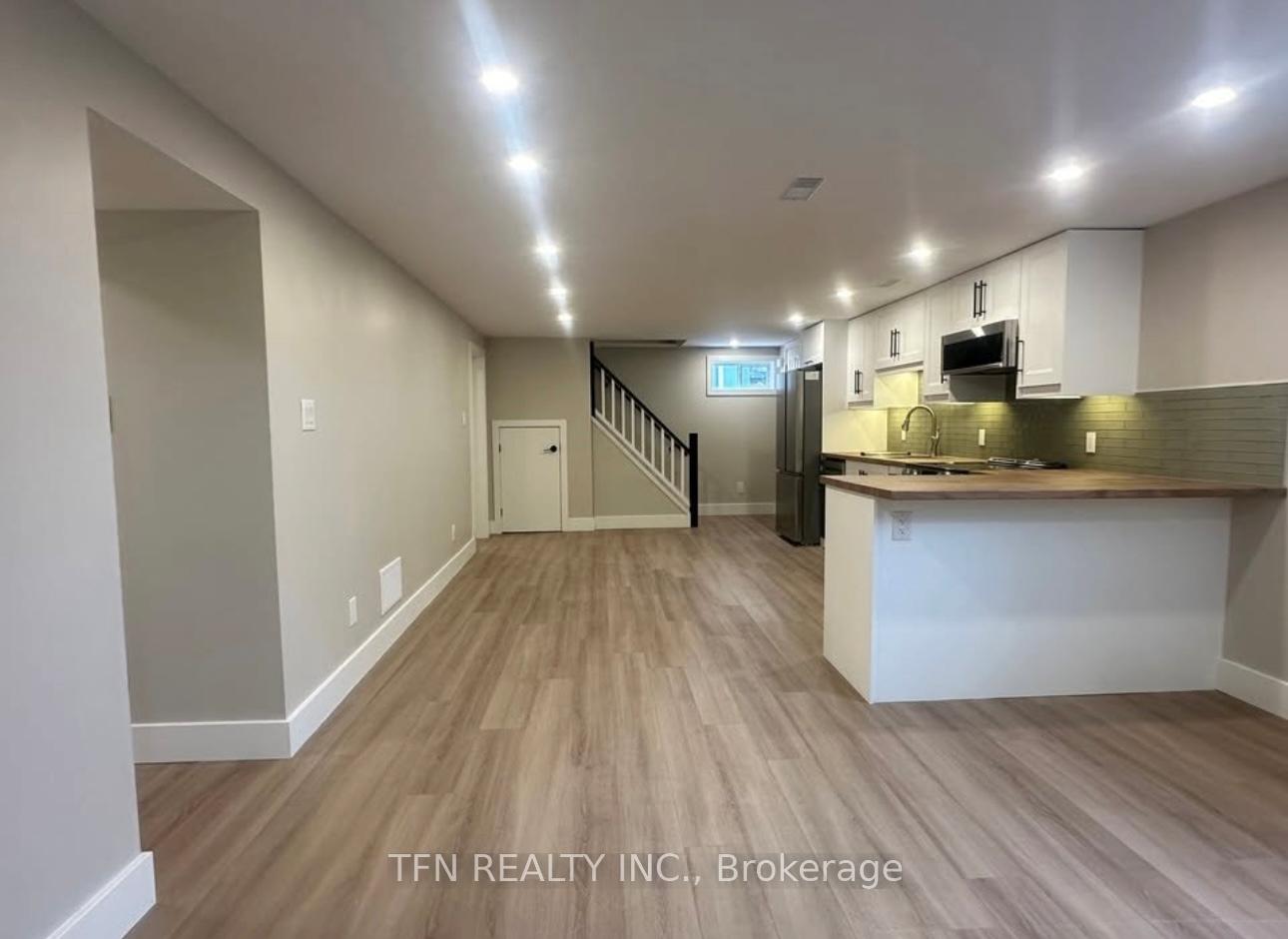 Photo 5 of Unit Lower, 75 Castlefield Drive, Hamilton, Hampton Heights — HOMEH