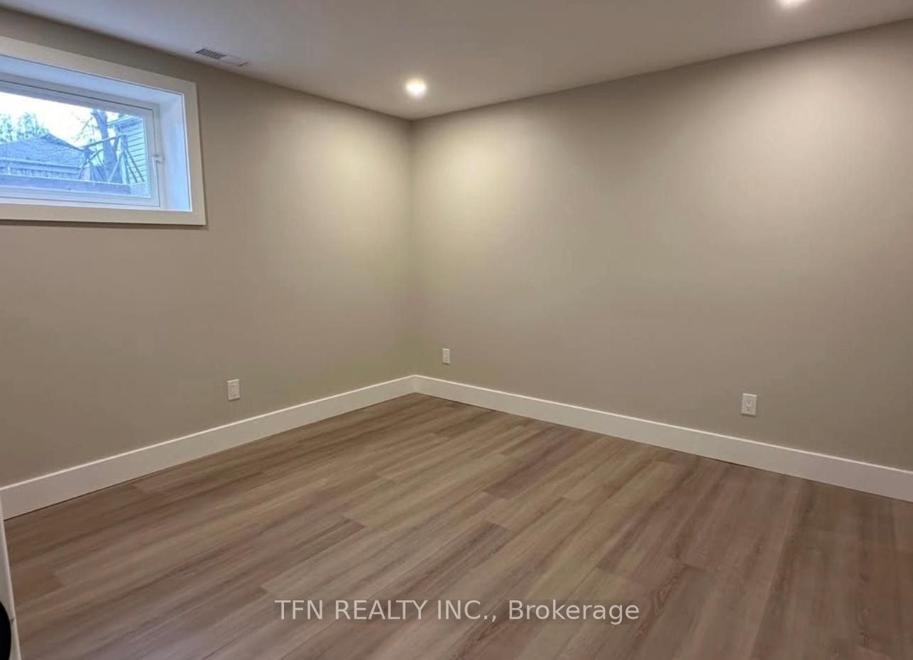 Photo 9 of Unit Lower, 75 Castlefield Drive, Hamilton, Hampton Heights — HOMEH