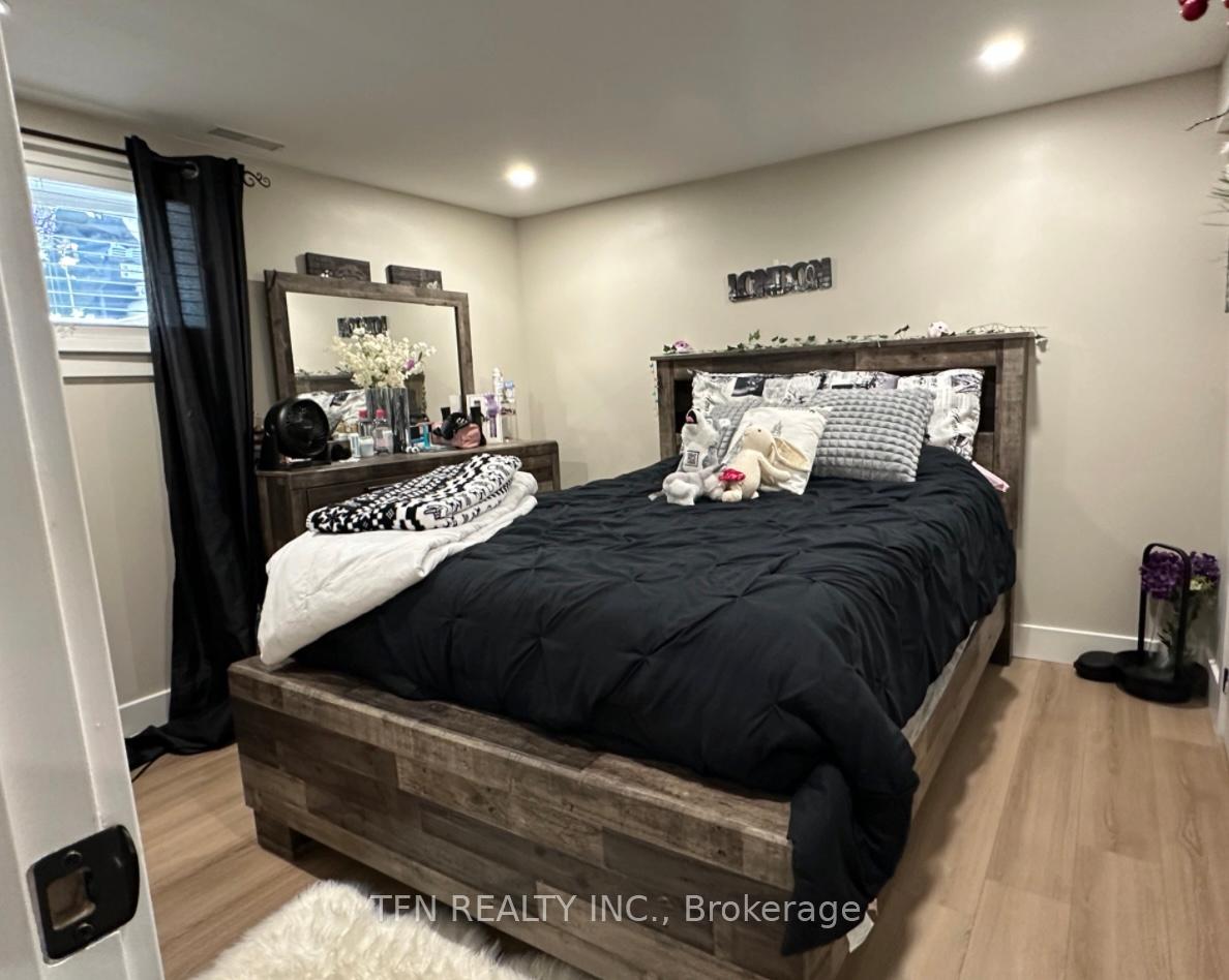 Photo 15 of Unit Lower, 75 Castlefield Drive, Hamilton, Hampton Heights — HOMEH