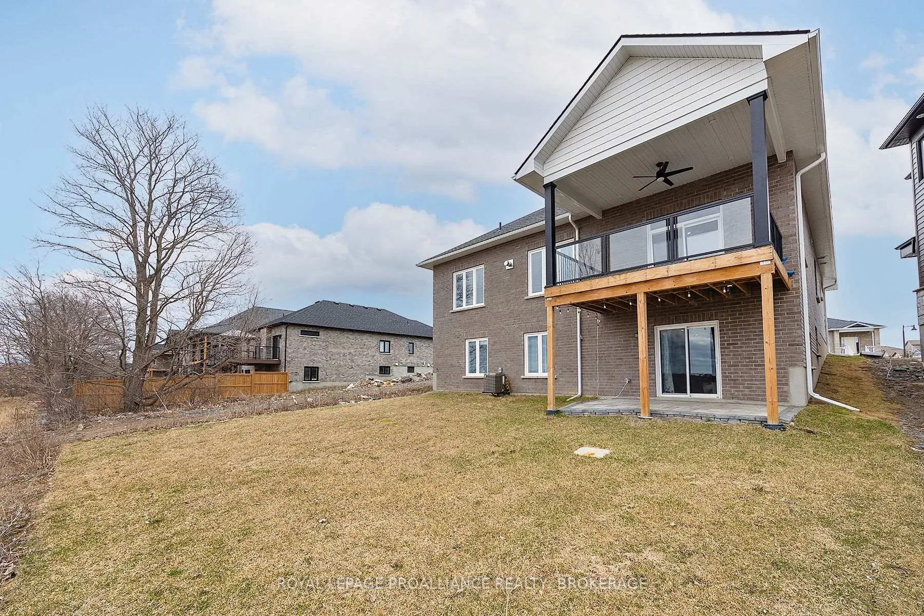 Photo 5 of 1245 Carfa Crescent, Kingston, City Northwest — HOMEH